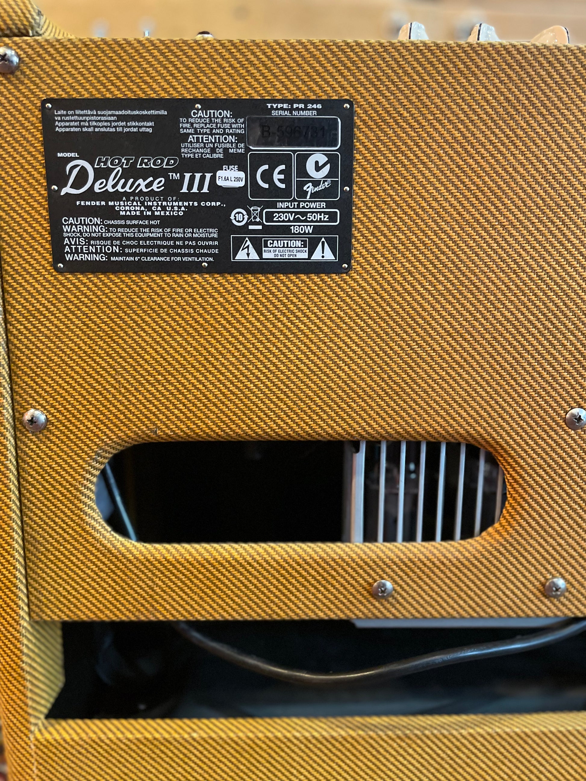 S/H Fender Hot Rod Deluxe III 40 Watt 1x12 Combo, Tweed