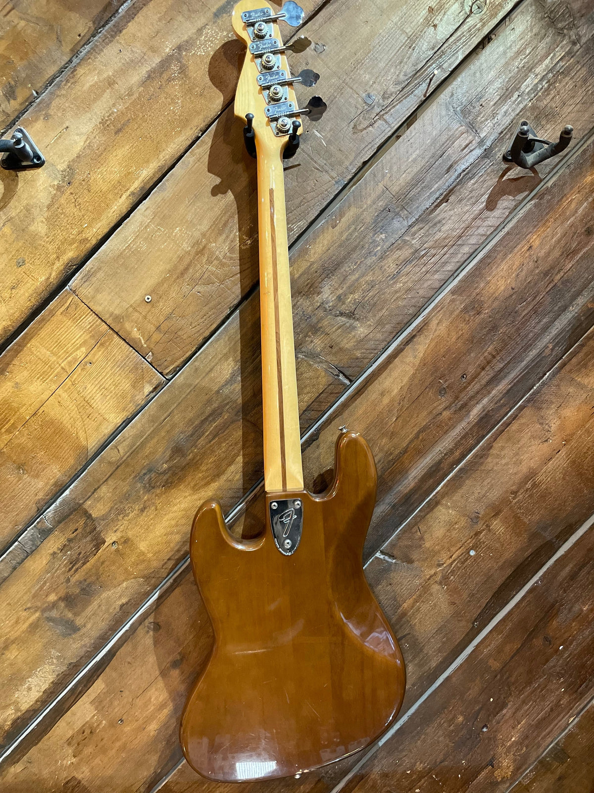 S/H 1977 Fender Jazz Bass, Mocha