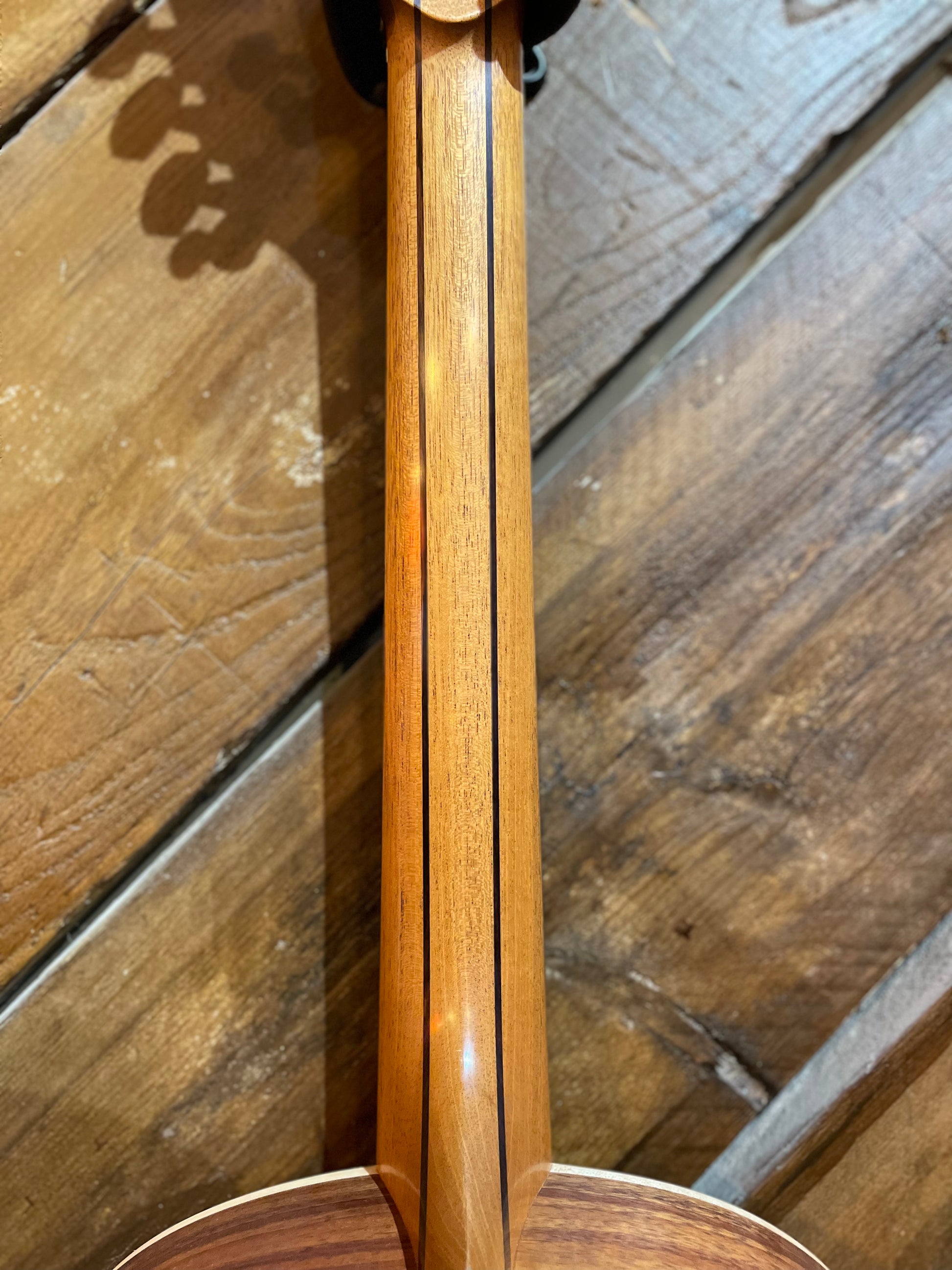 Lowden F-34 Sitka Spruce/Koa Acoustic Guitar