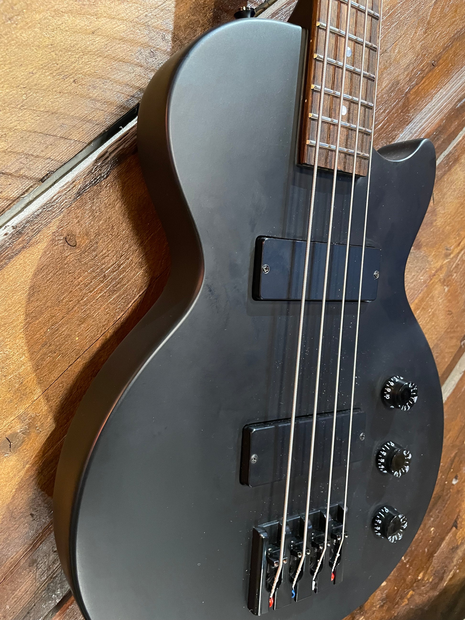 S/H 2011 Epiphone Les Paul Special Bass, Satin Black