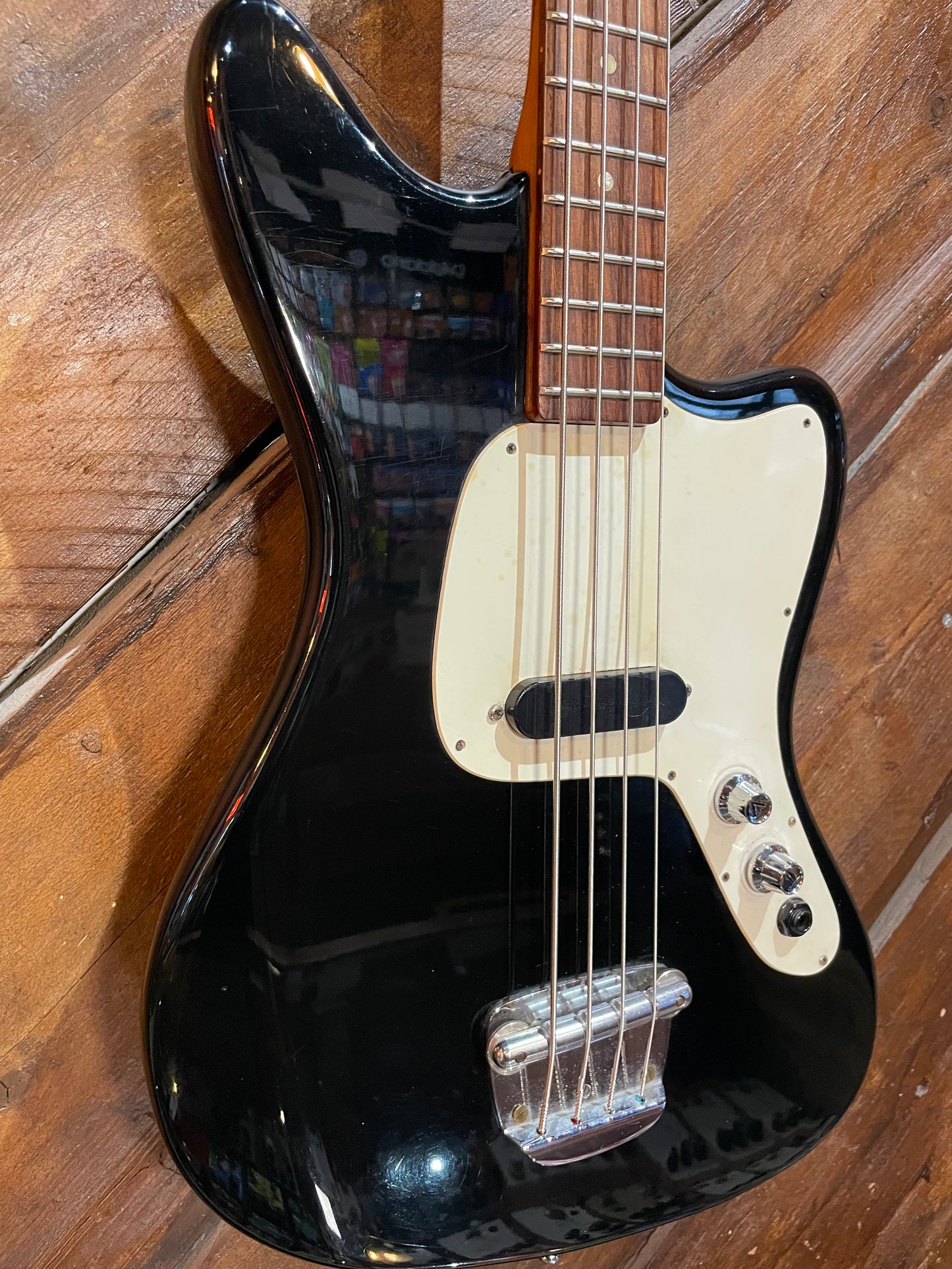 S/H 1972 Framus J-159 Junior 4 Short Scale Bass, Black