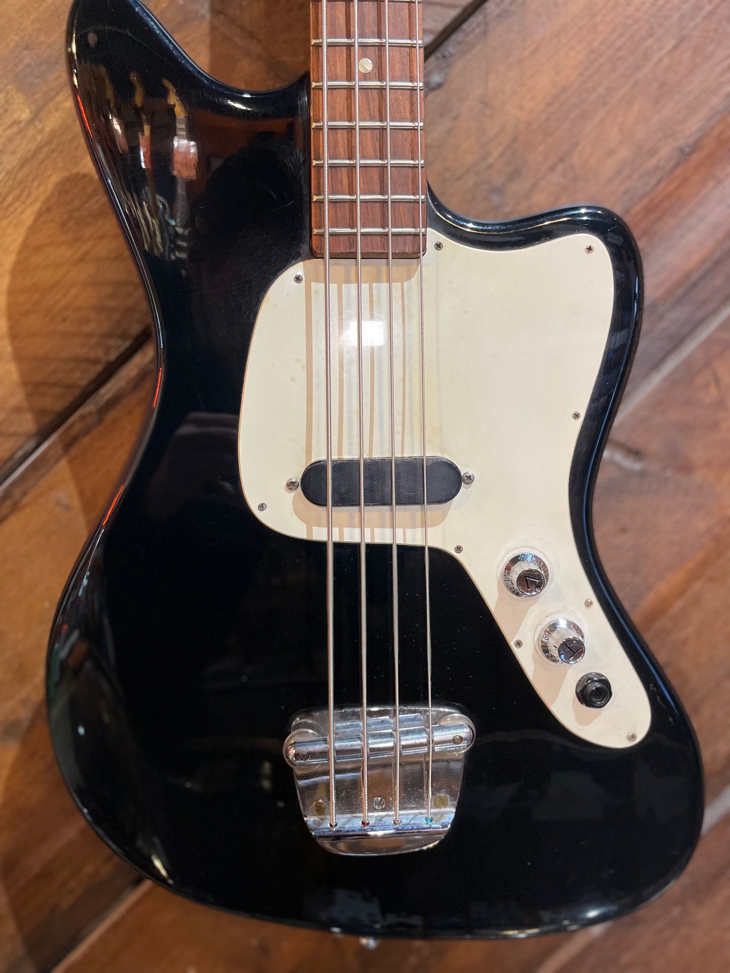 S/H 1972 Framus J-159 Junior 4 Short Scale Bass, Black