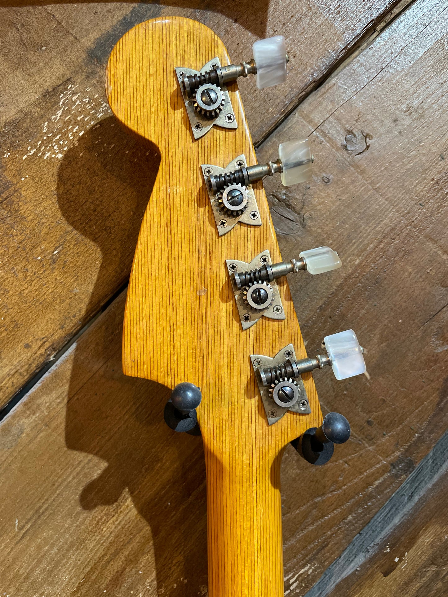 S/H 1972 Framus J-159 Junior 4 Short Scale Bass, Black