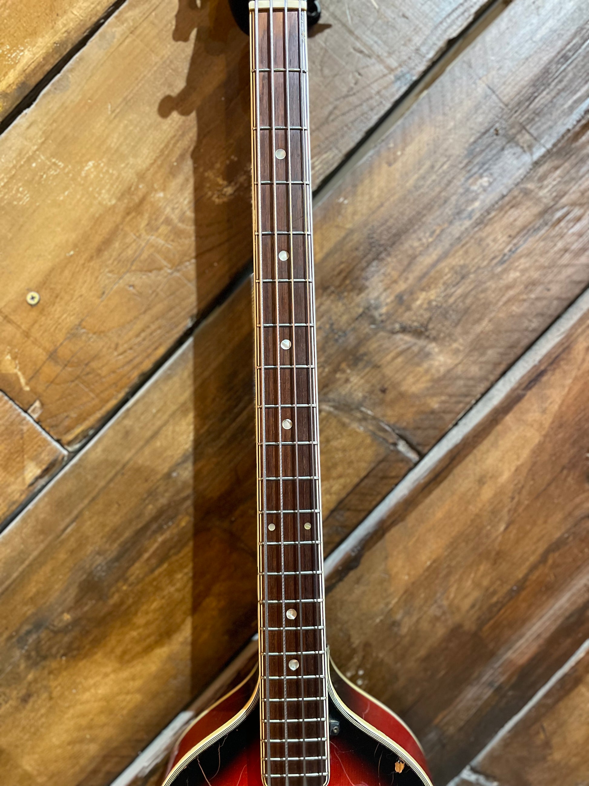 S/H 1960 Domino Japan Violin Beatle Bass, Red Burst