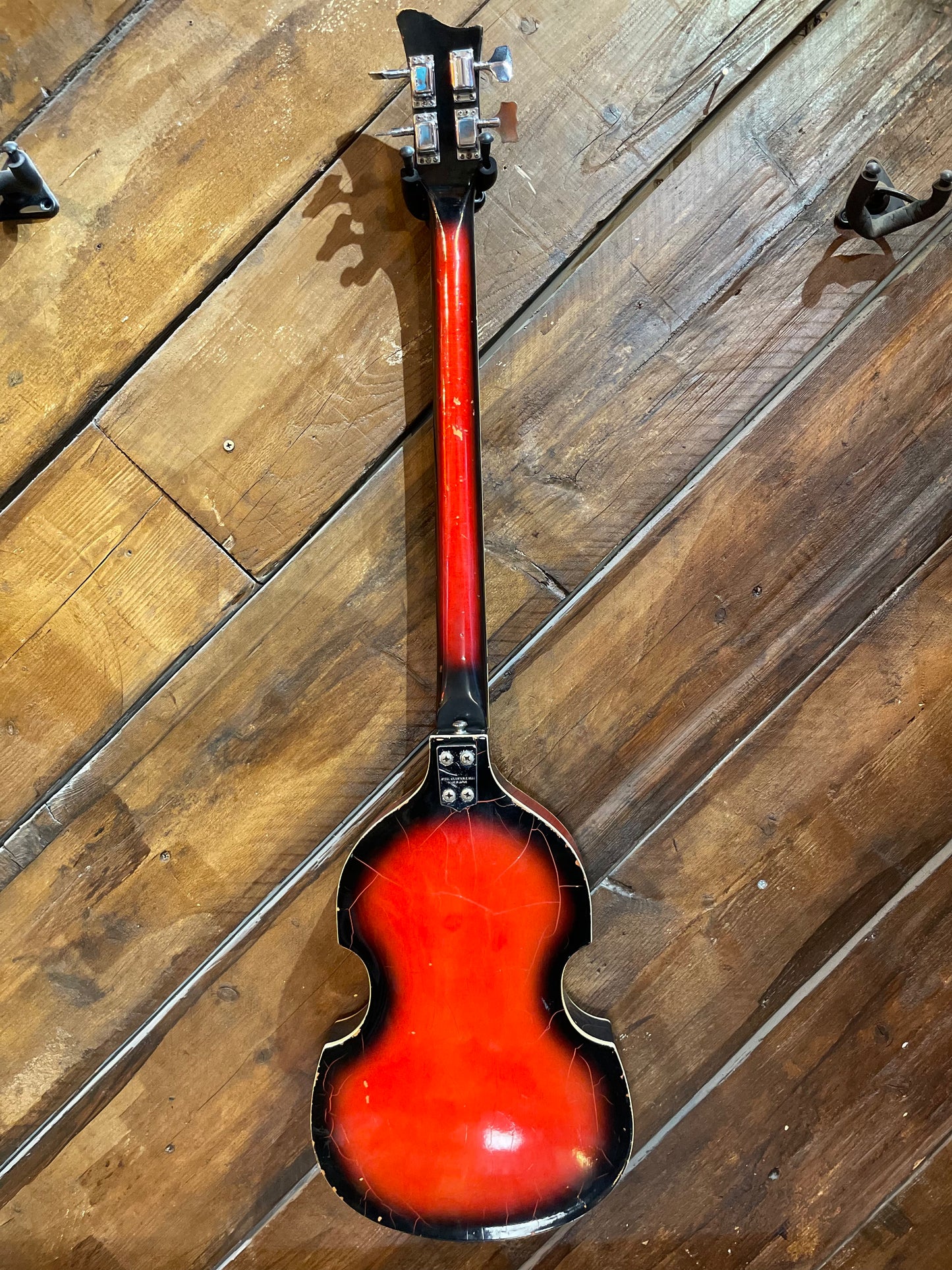 S/H 1960 Domino Japan Violin Beatle Bass, Red Burst