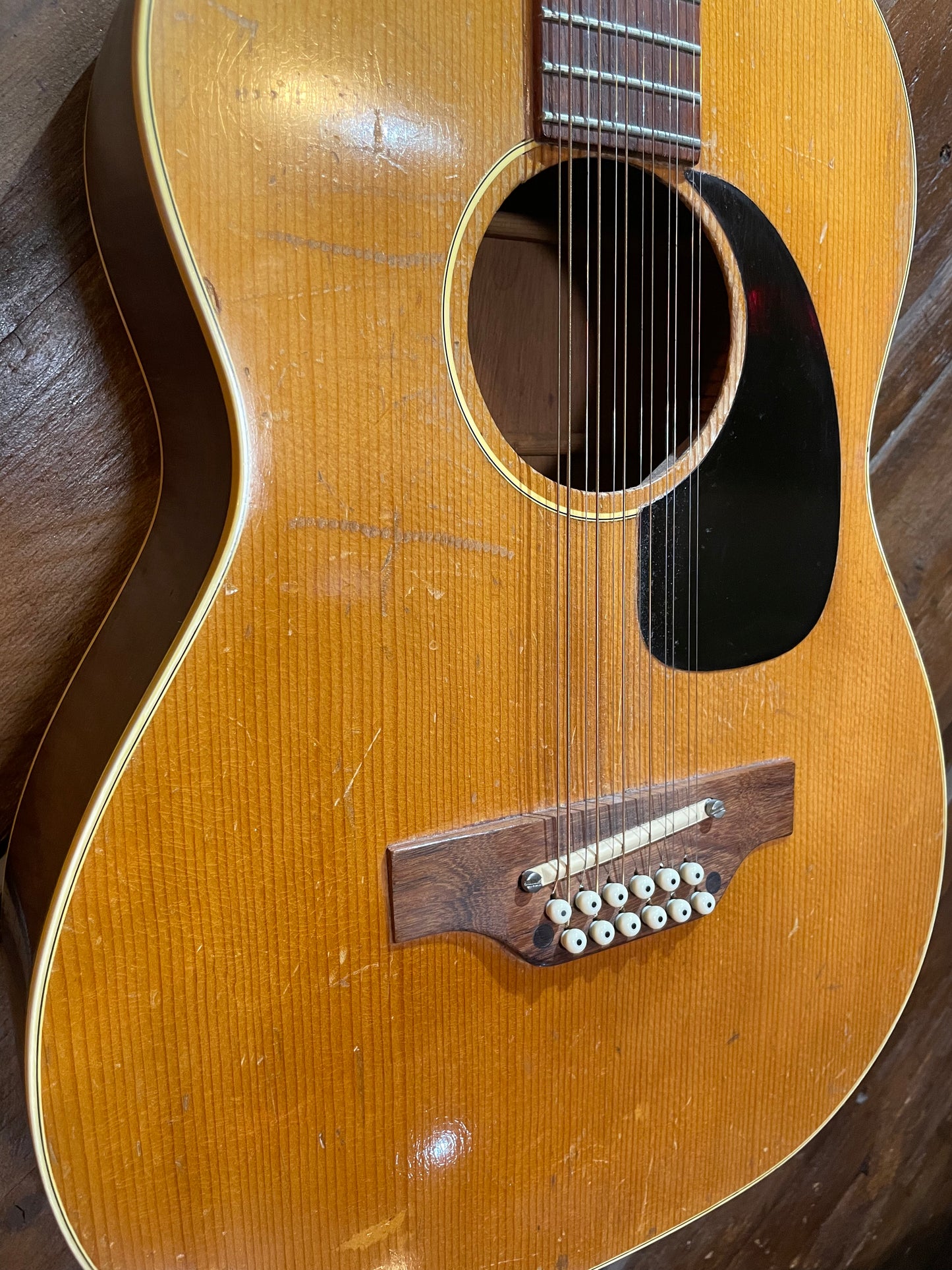 S/H 1968 Gibson B-25 12-String Acoustic Guitar