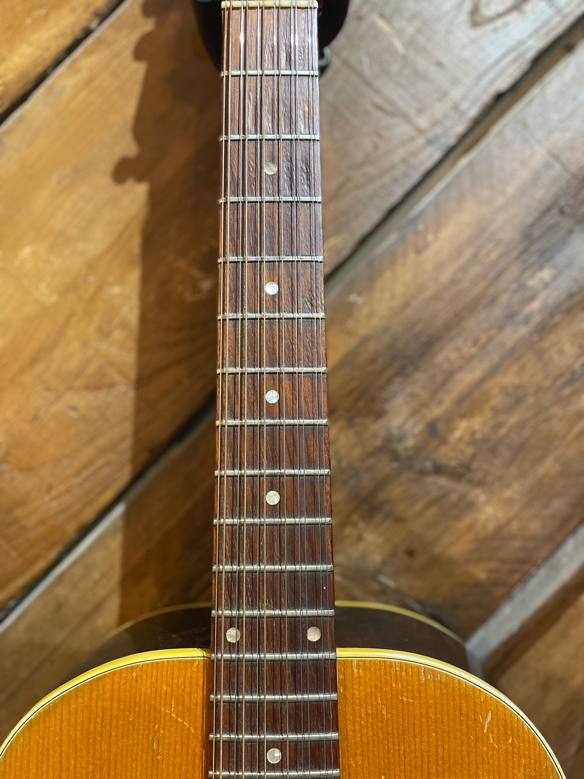 S/H 1968 Gibson B-25 12-String Acoustic Guitar