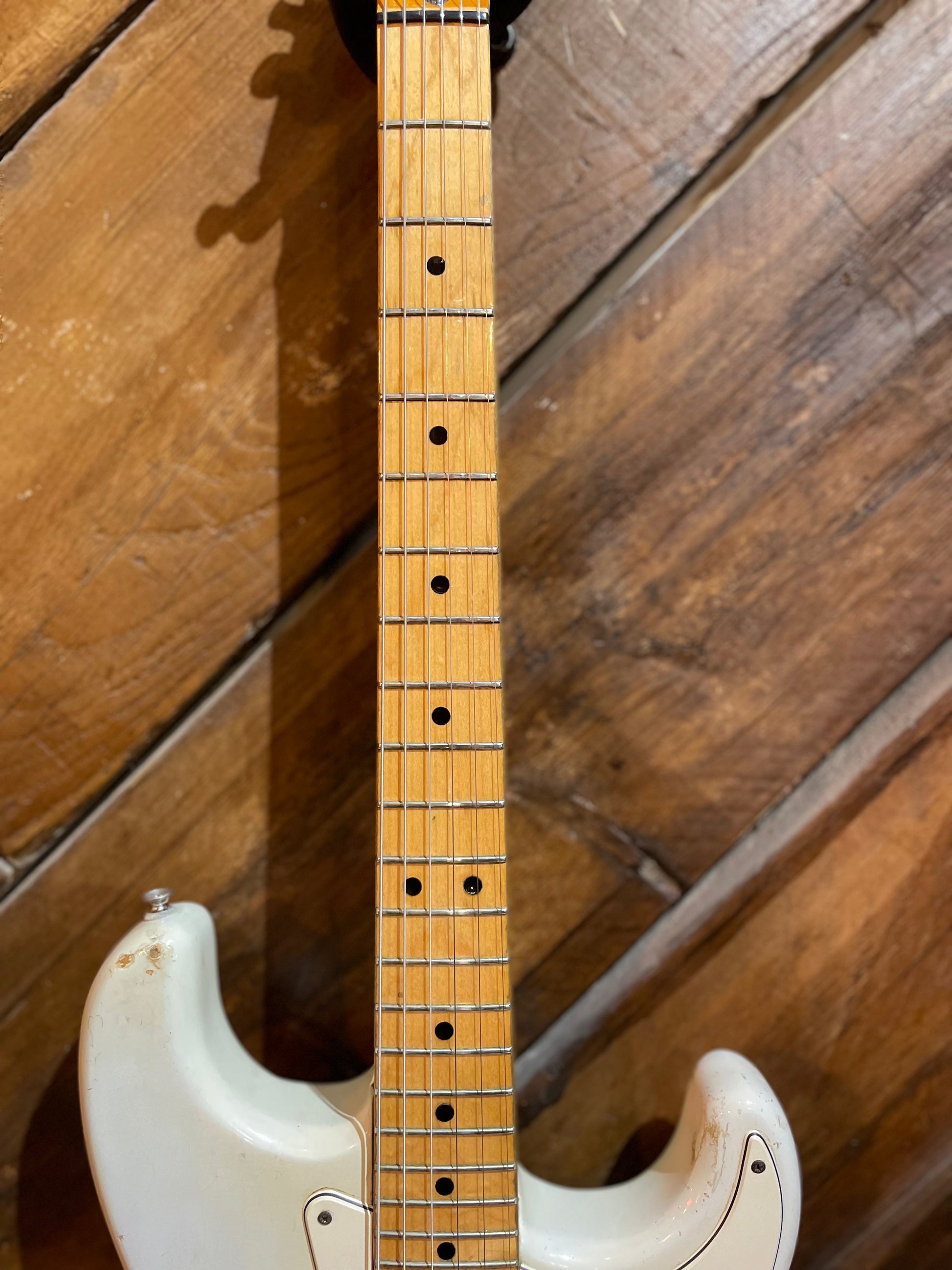 S/H 1976 Fender Stratocaster, Olympic White