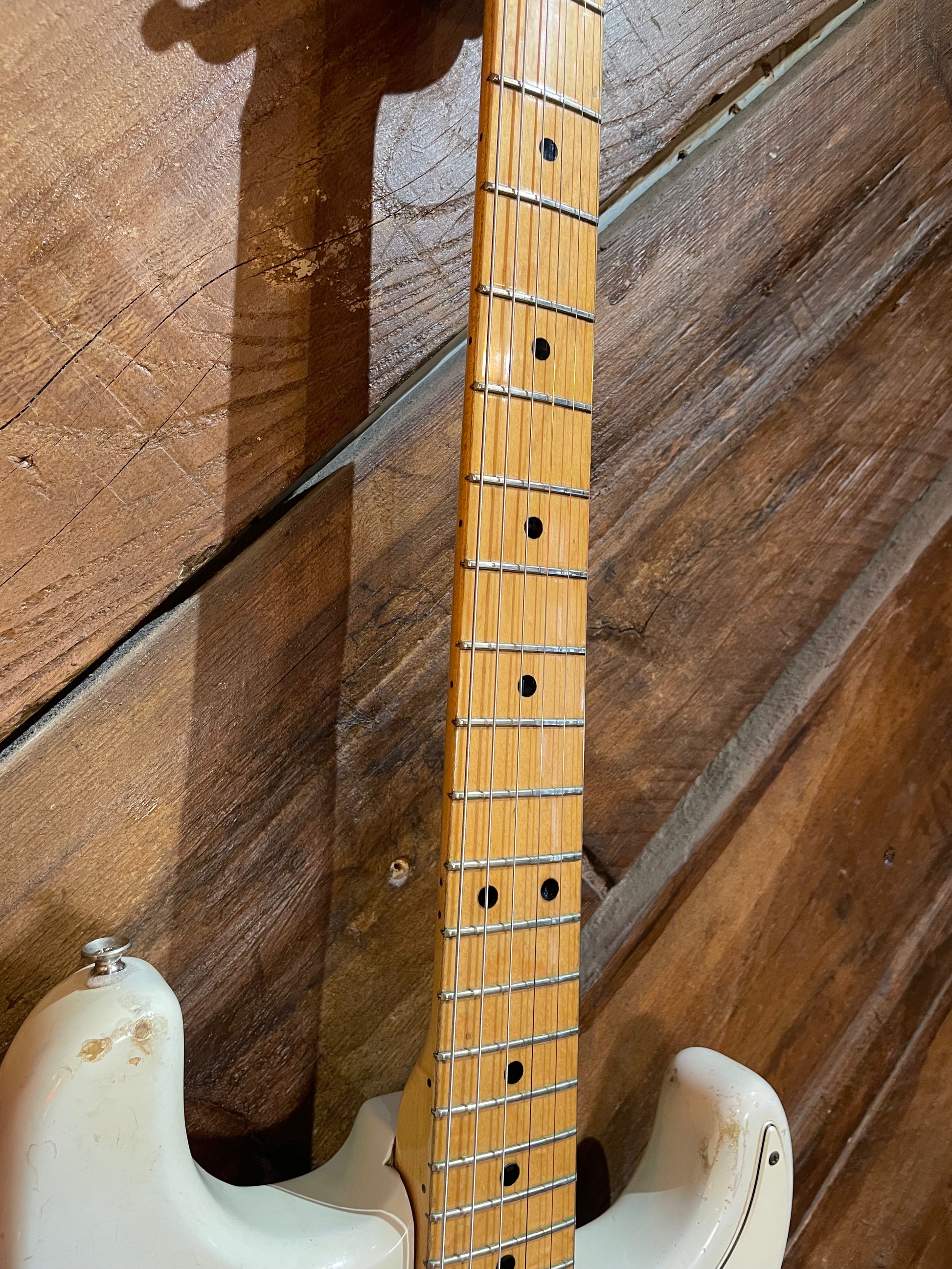 S/H 1976 Fender Stratocaster, Olympic White