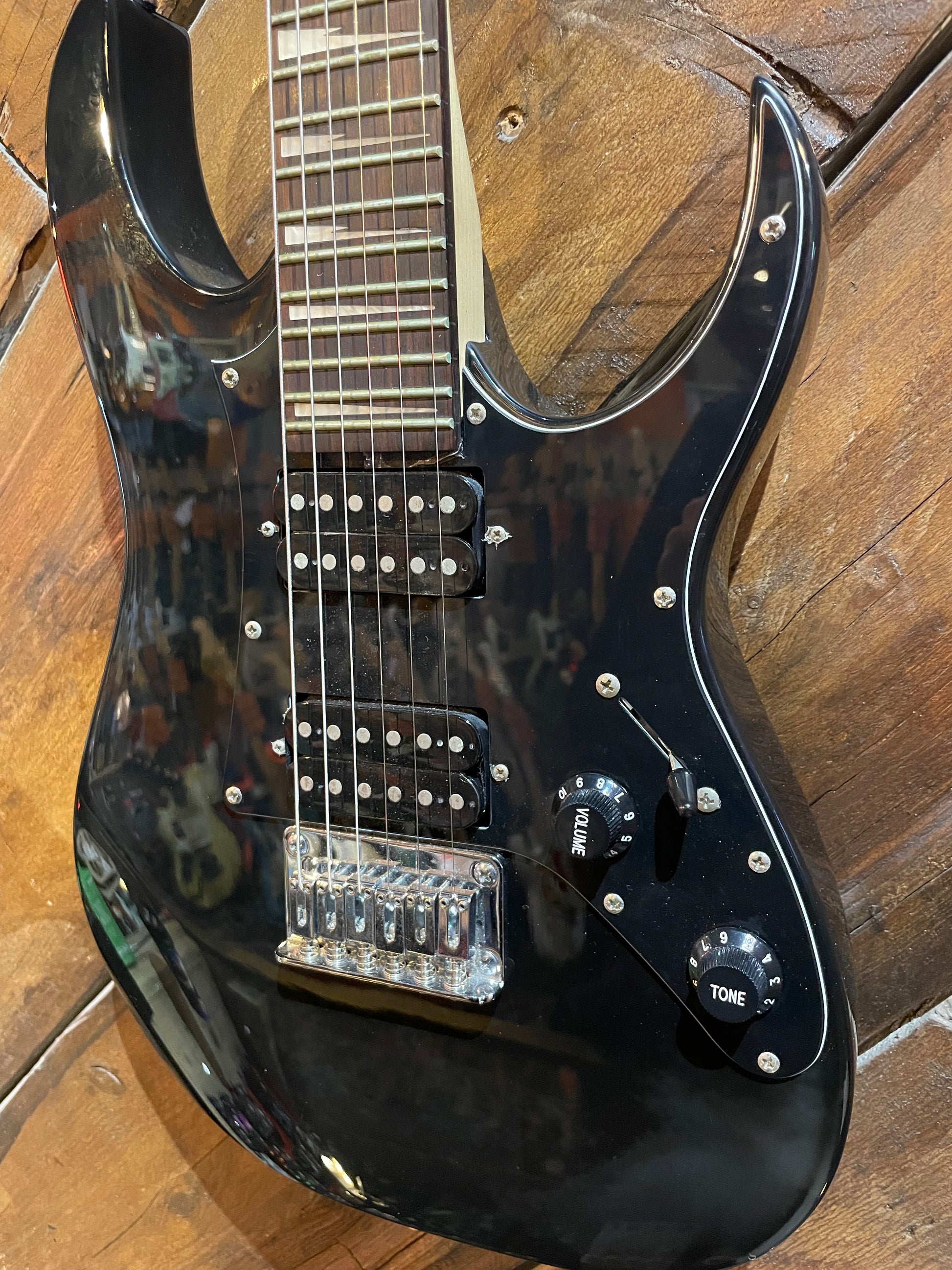 S/H Ibanez 6 GRGM21-BKN GIO RG MiKro Guitar, Black