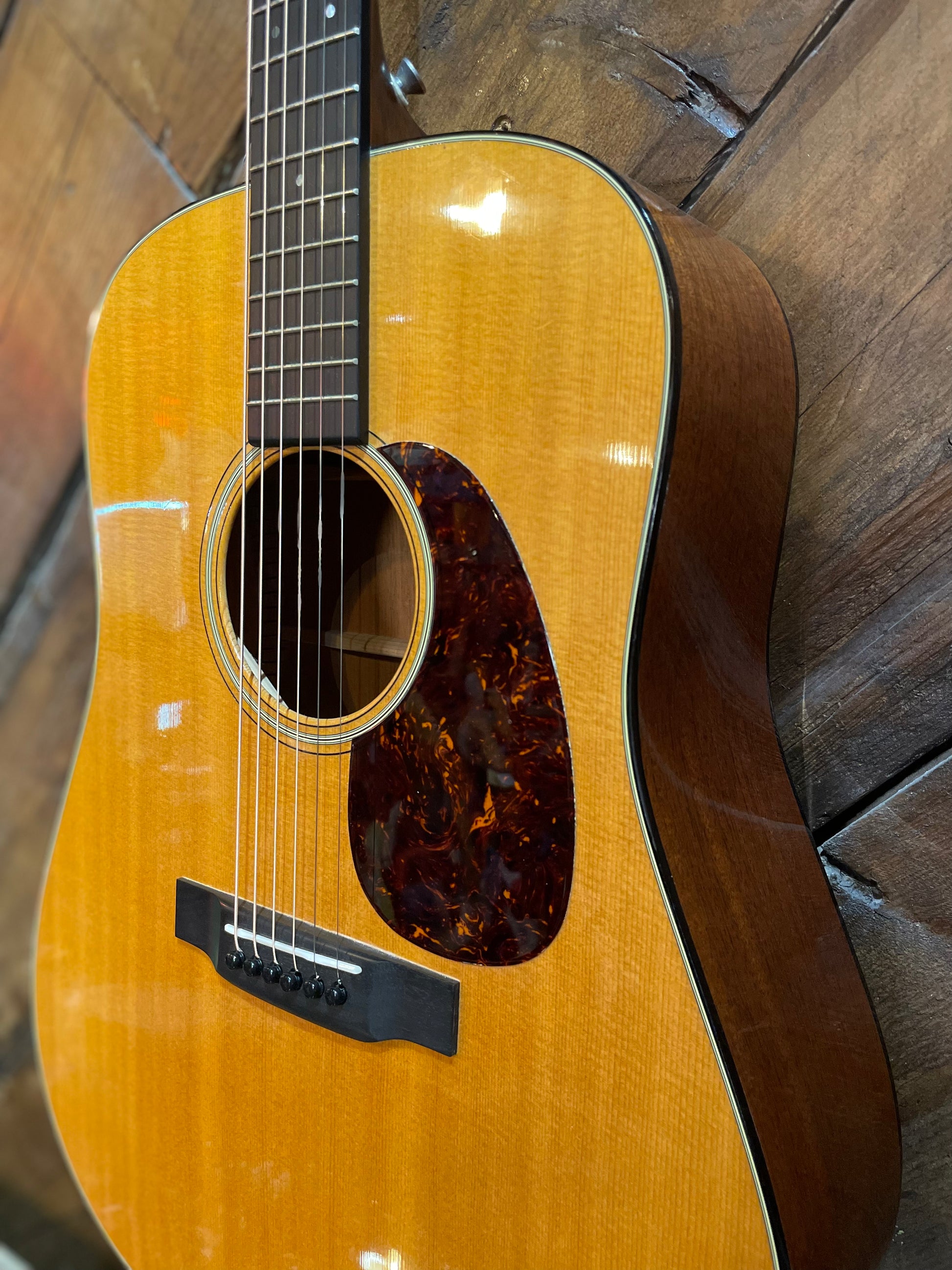 S/H 2019 Martin D-18 Acoustic Guitar, Natural