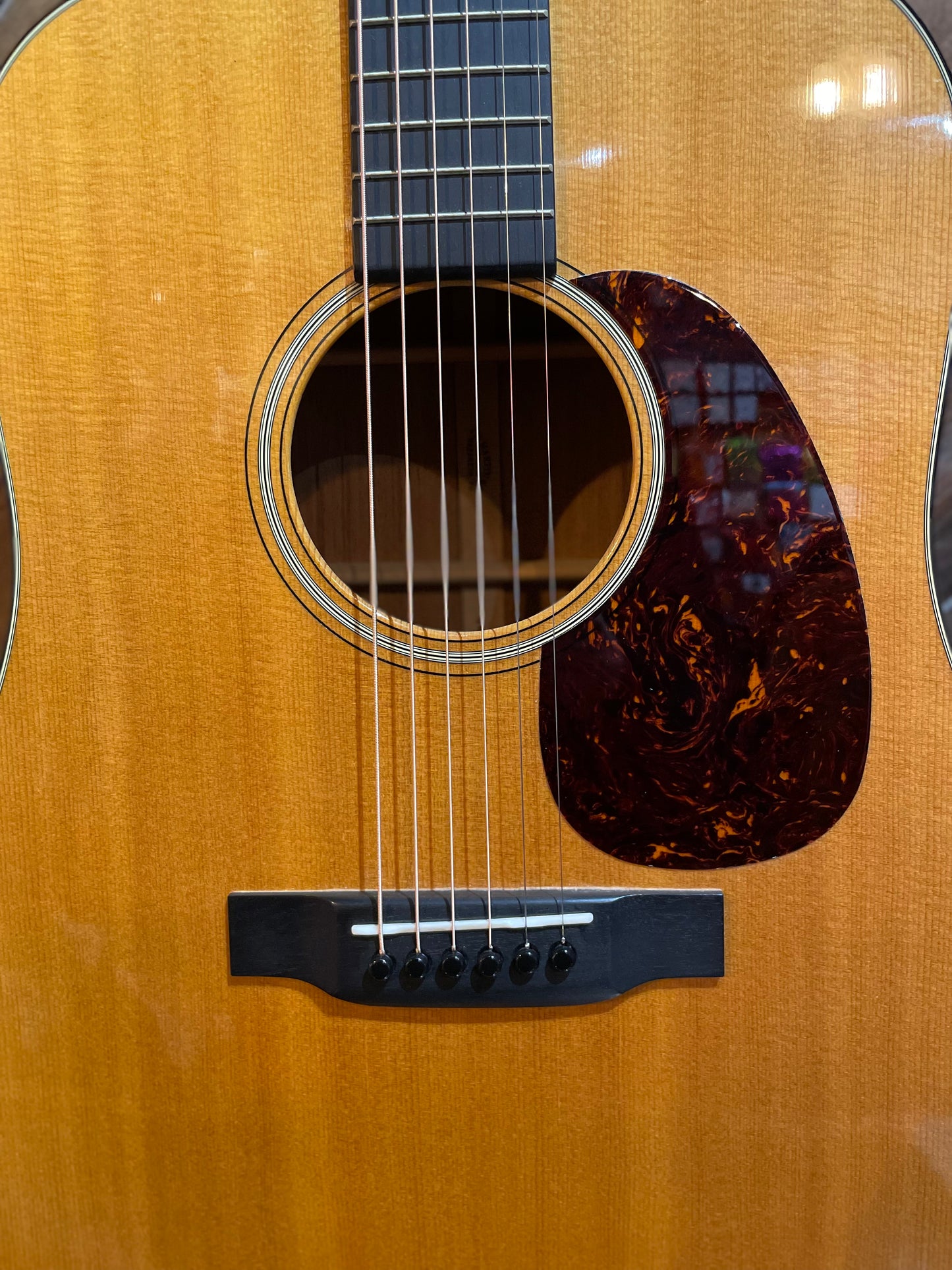 S/H 2019 Martin D-18 Acoustic Guitar, Natural