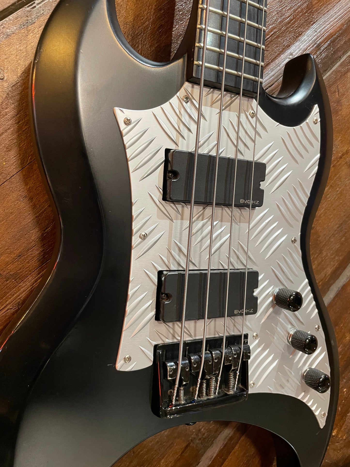 S/H 2004 Epiphone Korea Goth Xtreme Bass, Satin Black