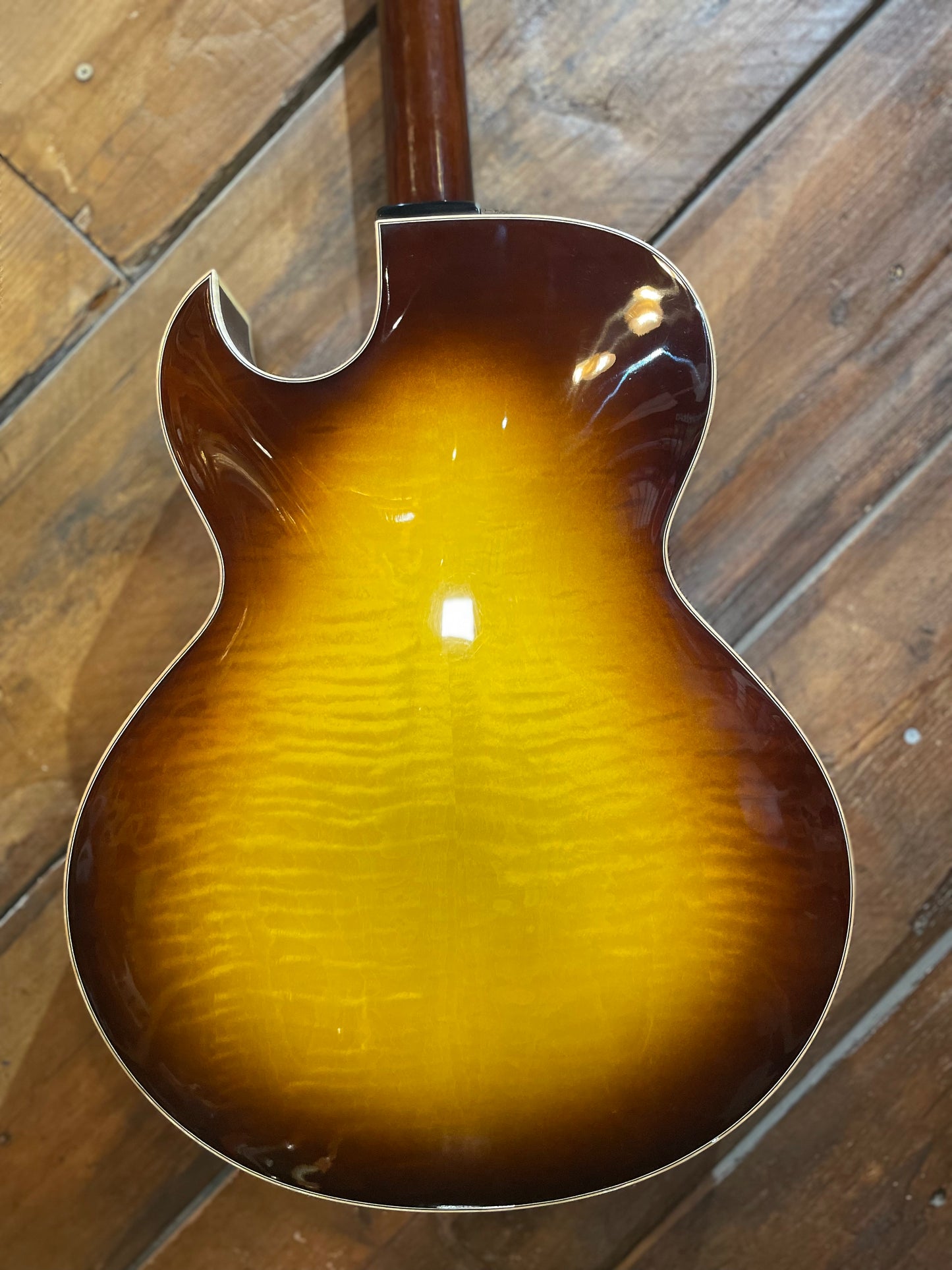 S/H Eastman AR480CE 'John Pisano' Hollow Body Electric Guitar, Sunburst