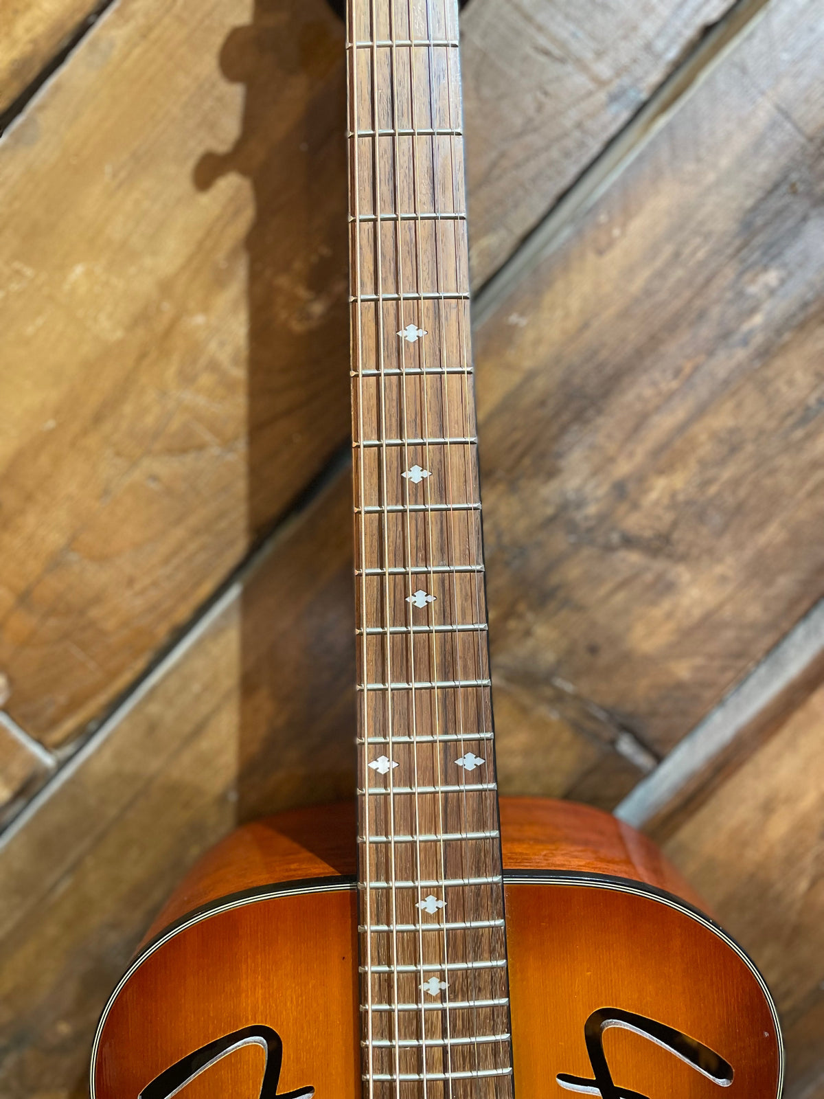 S/H Fender FR-50 Round Neck Wooden Body Resonator, Sunburst