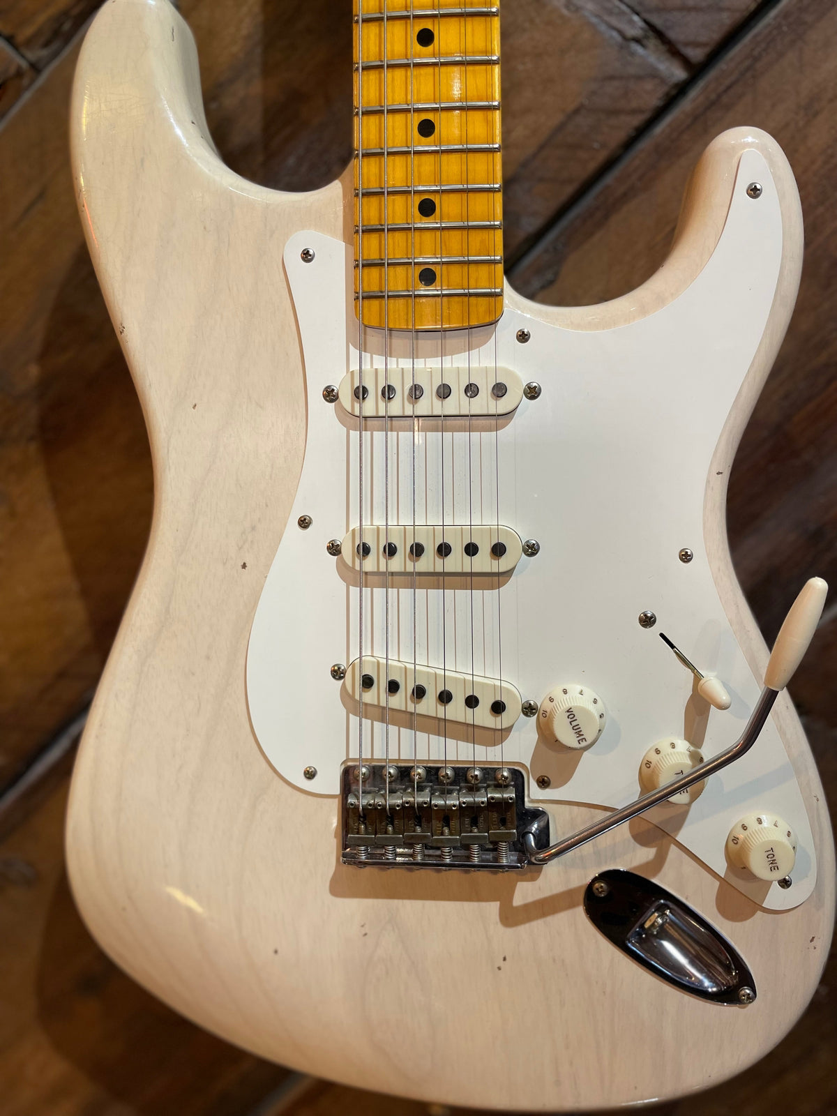 S/H Fender Custom Shop '56 Journeyman Stratocaster, Aged White Blonde