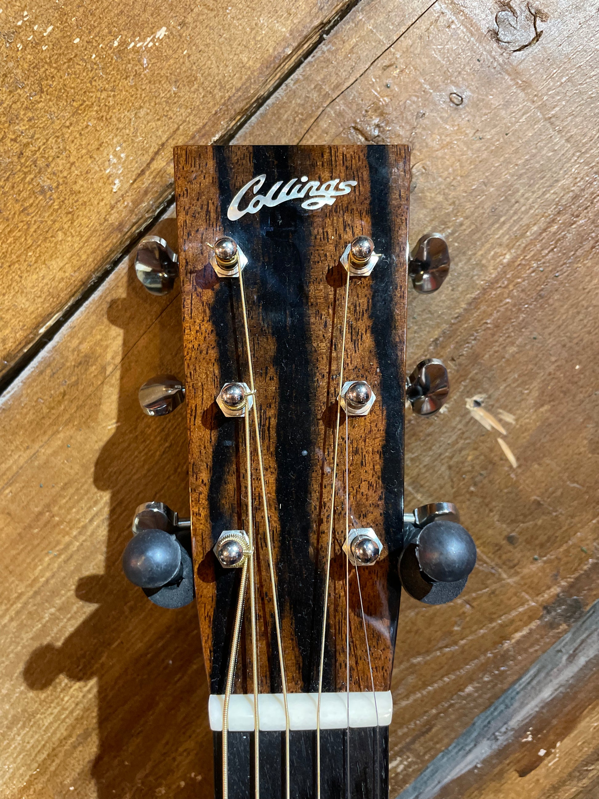 S/H Collings 002H-14 Fret Acoustic Guitar, Natural