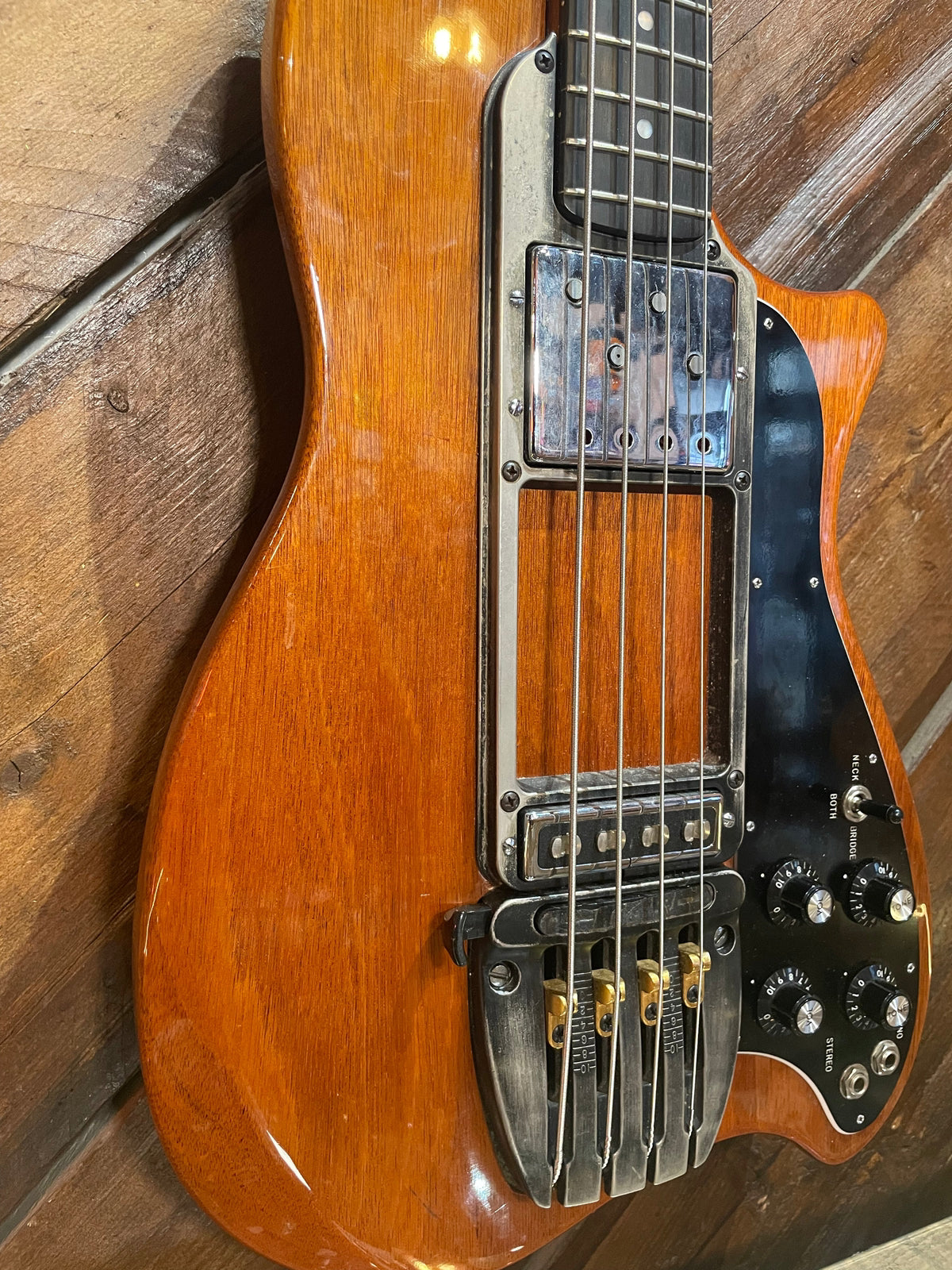 S/H 1978 Ovation Magnum I Electric Bass Guitar