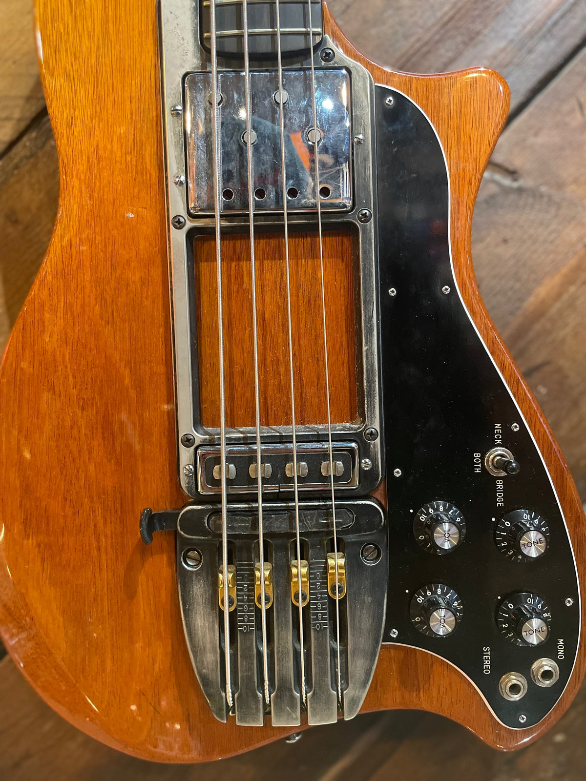 S/H 1978 Ovation Magnum I Electric Bass Guitar