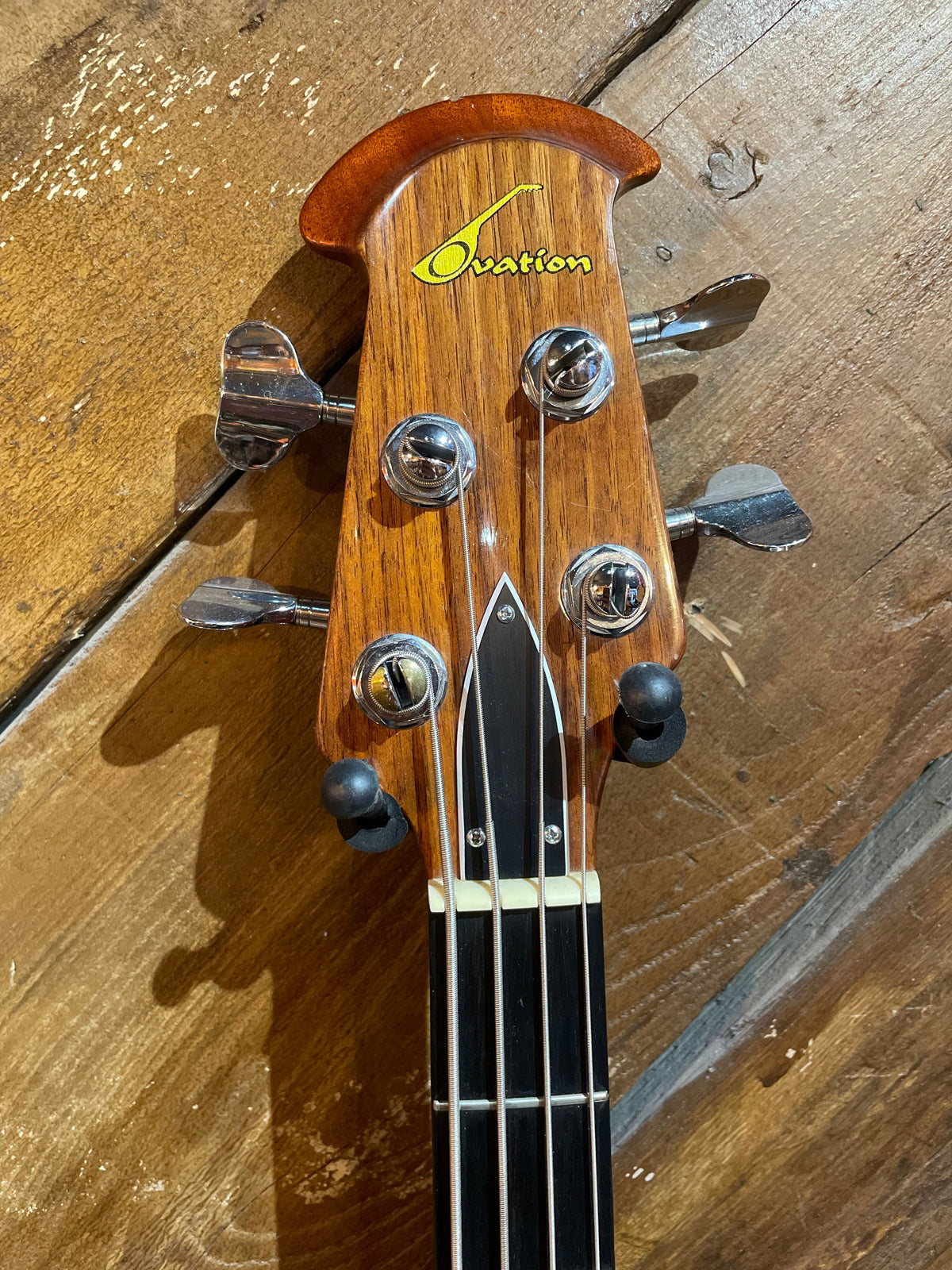 S/H 1978 Ovation Magnum I Electric Bass Guitar