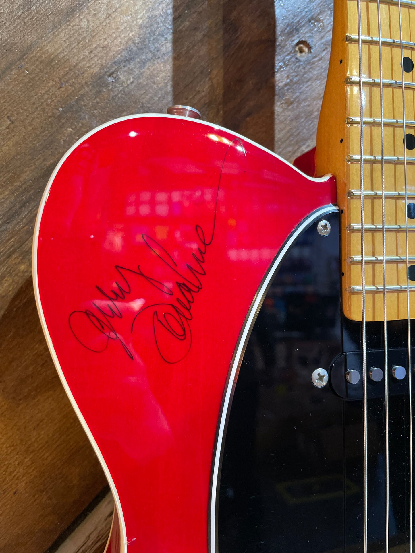 S/H 1995 Fender MIJ Jerry Donahue Signature Signed Telecaster, Crimson Transparent