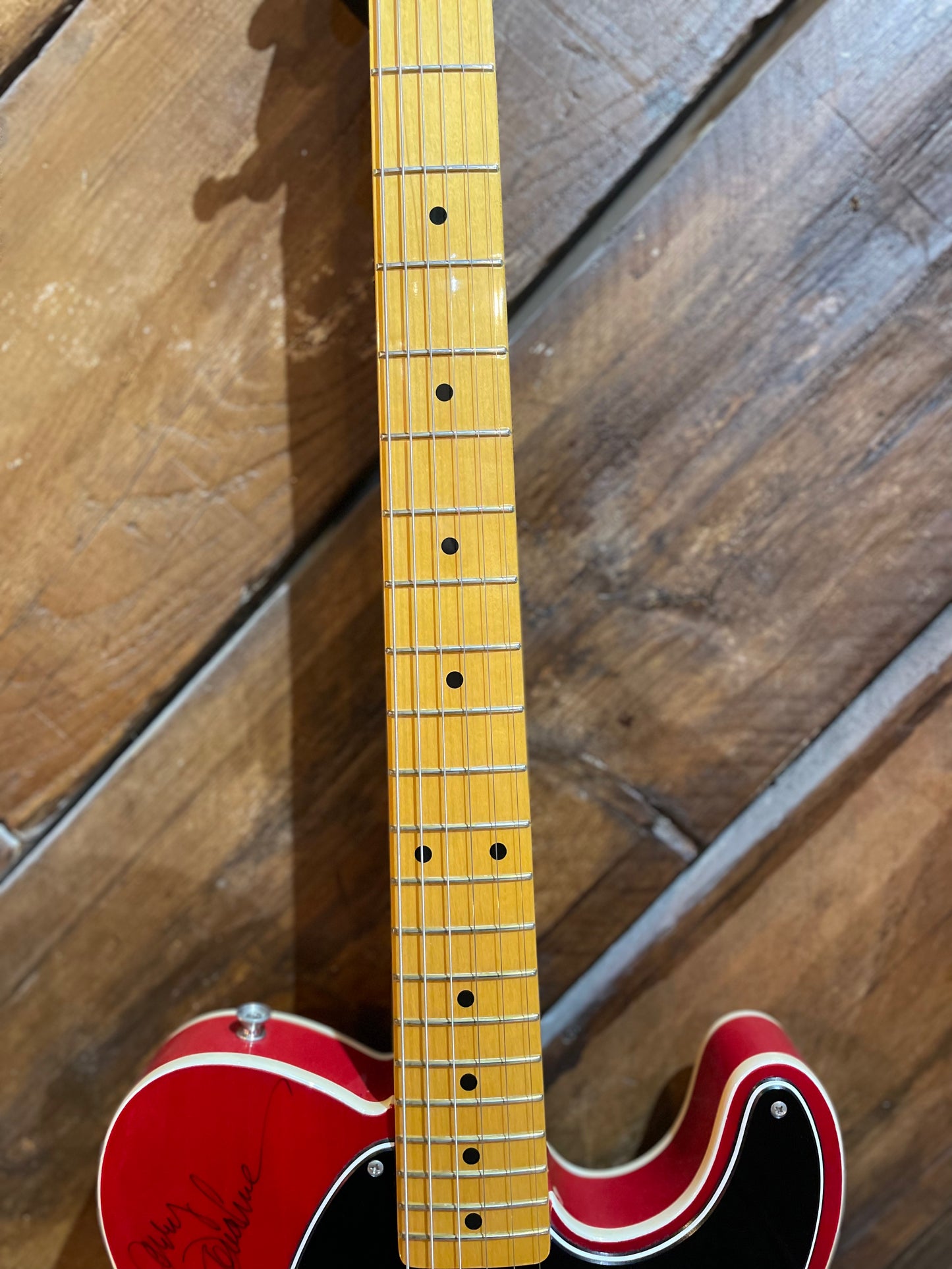 S/H 1995 Fender MIJ Jerry Donahue Signature Signed Telecaster, Crimson Transparent