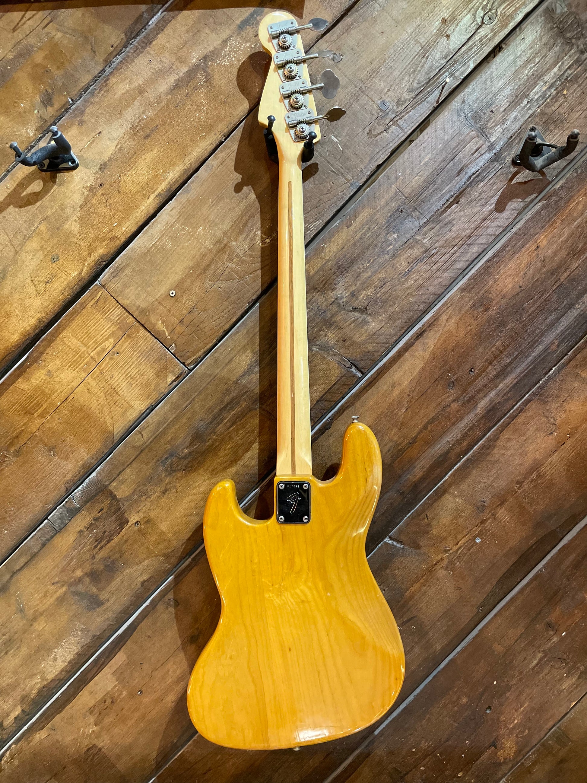 S/H 1975 Fender Jazz Bass, Natural