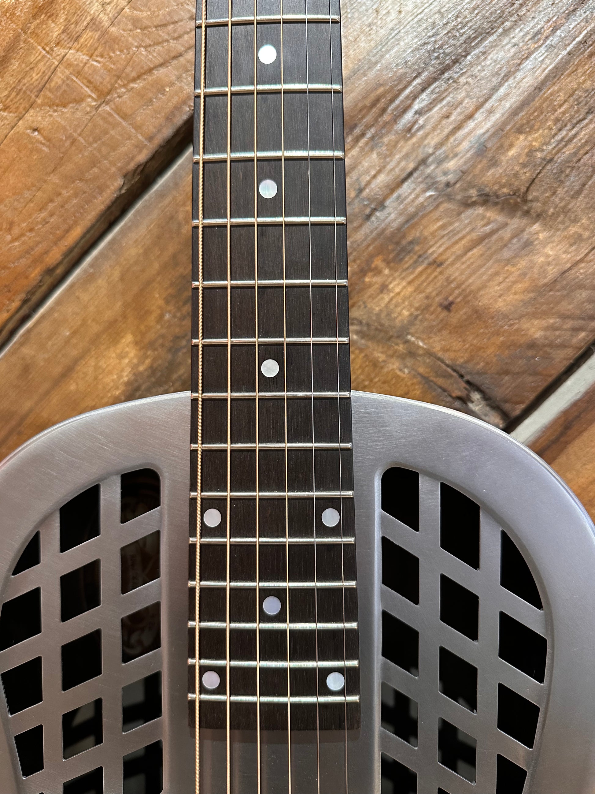 National RAW Series Tricone Resonator, Steel NEW