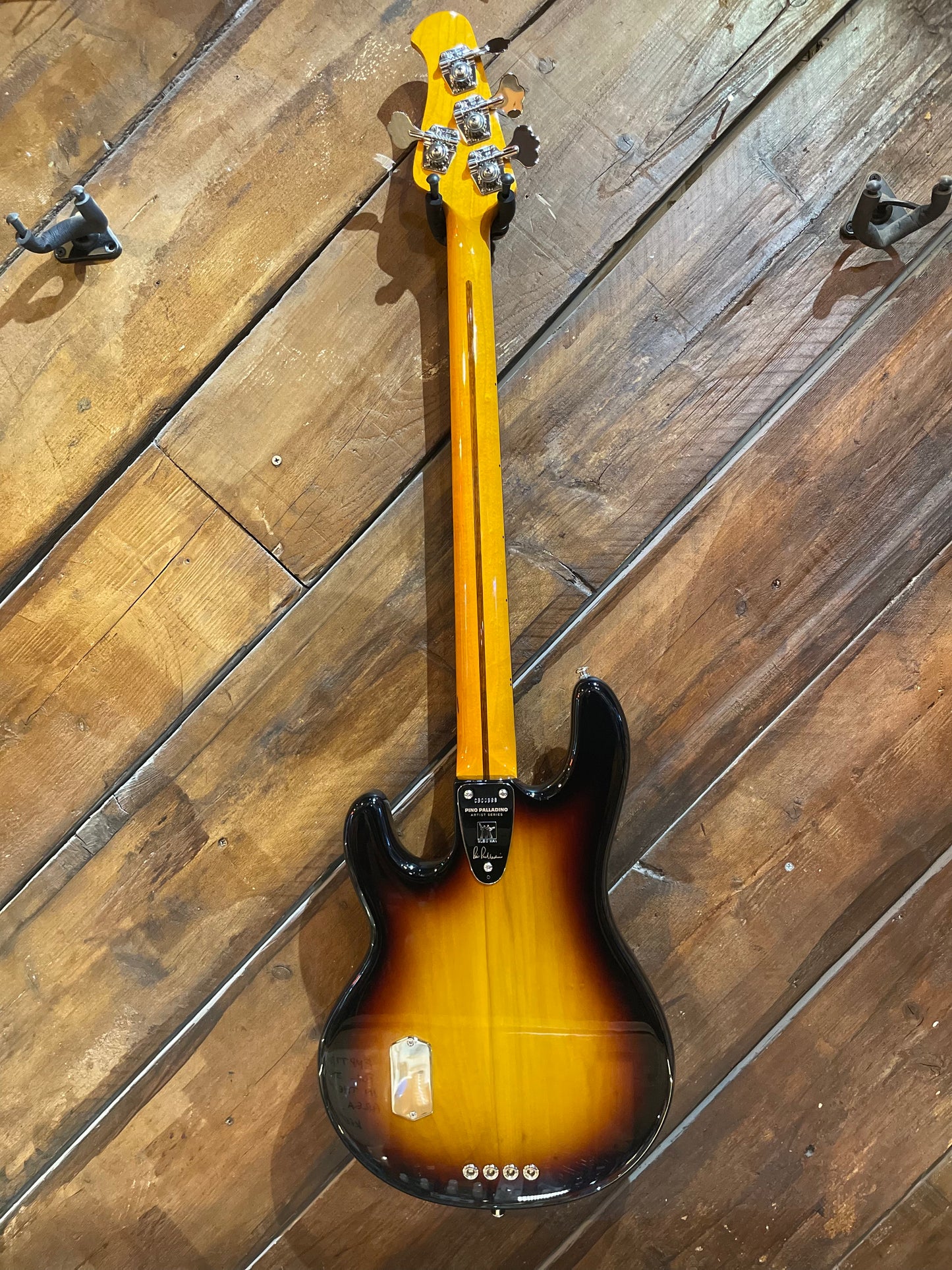 Music Man Pino Palladino Icon Signature Fretless StingRay 4, Vintage Sunburst NEW