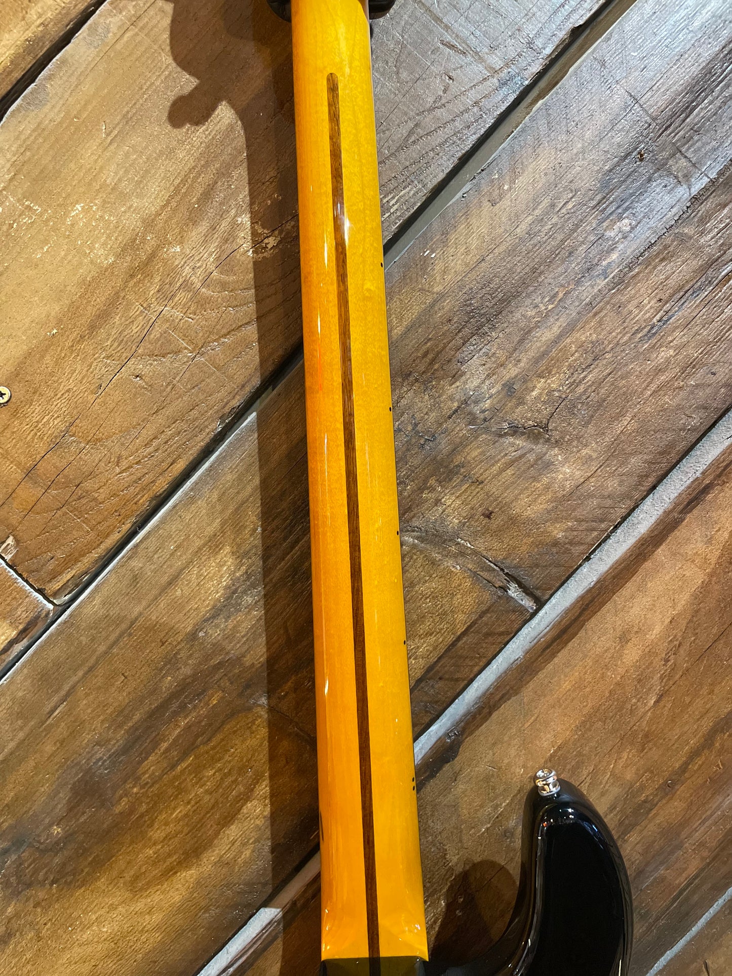 Music Man Pino Palladino Icon Signature Fretless StingRay 4, Vintage Sunburst NEW
