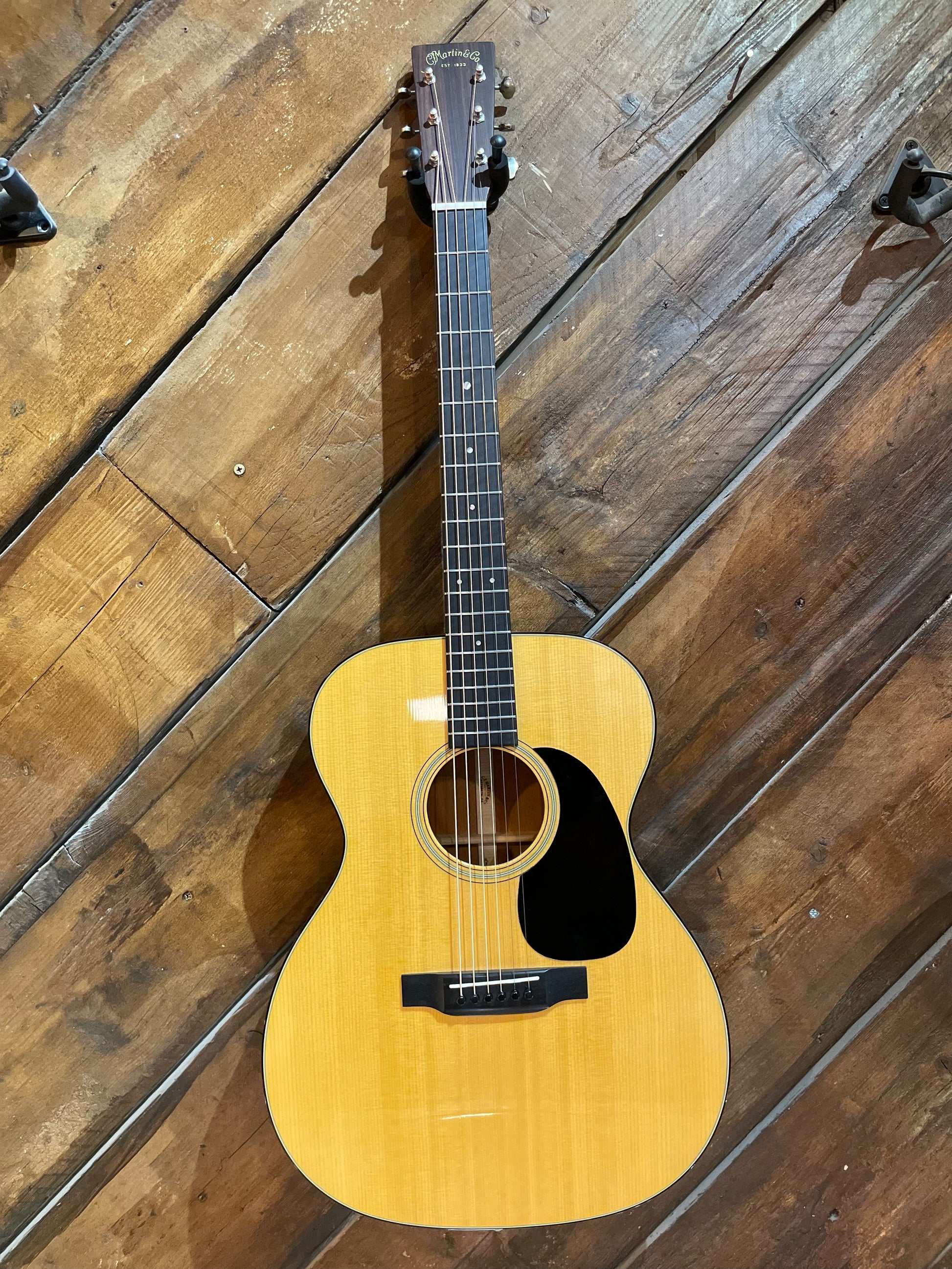 S/H 2021 Martin 000-18 Acoustic Guitar, Natural