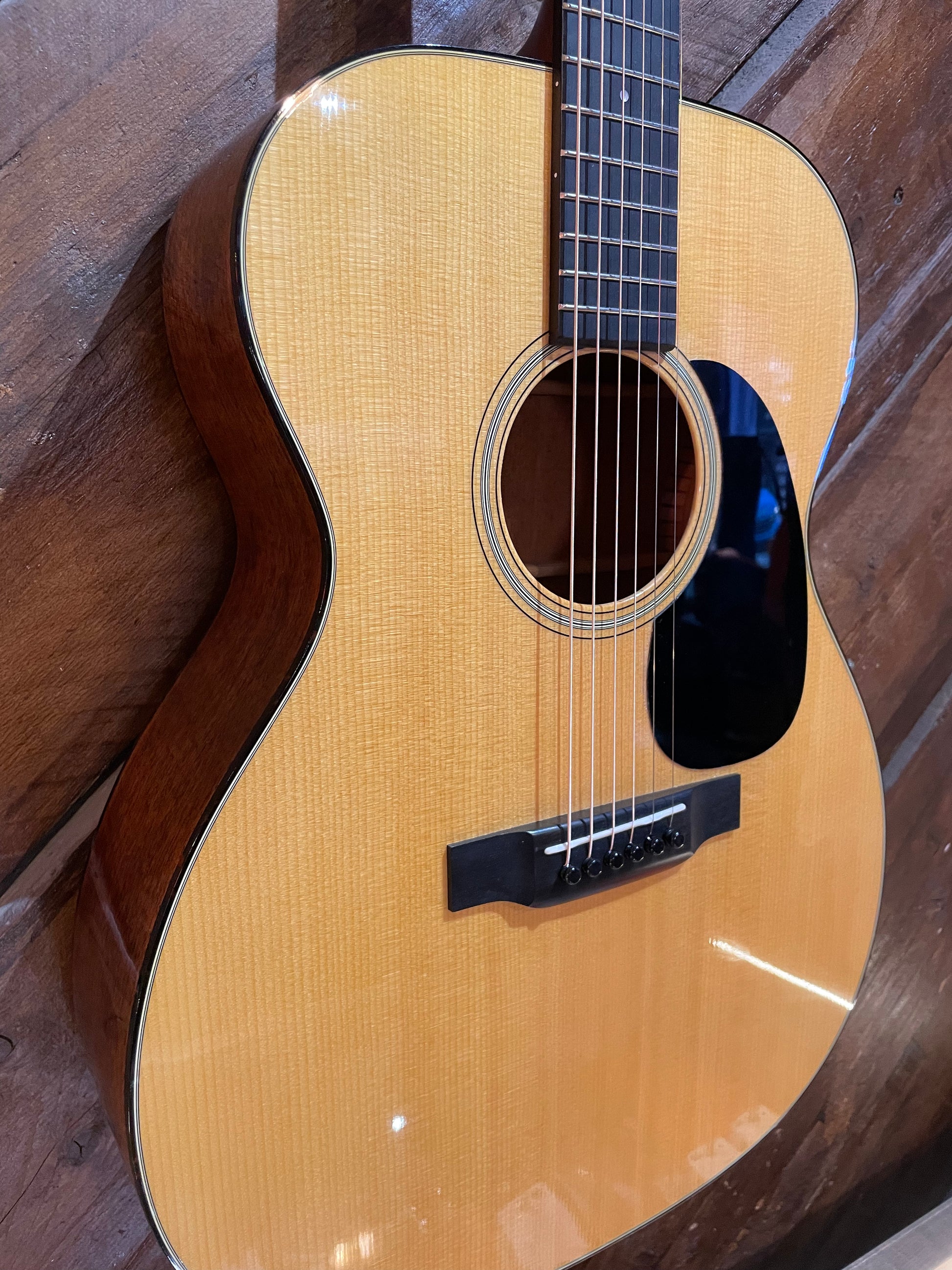 S/H 2021 Martin 000-18 Acoustic Guitar, Natural