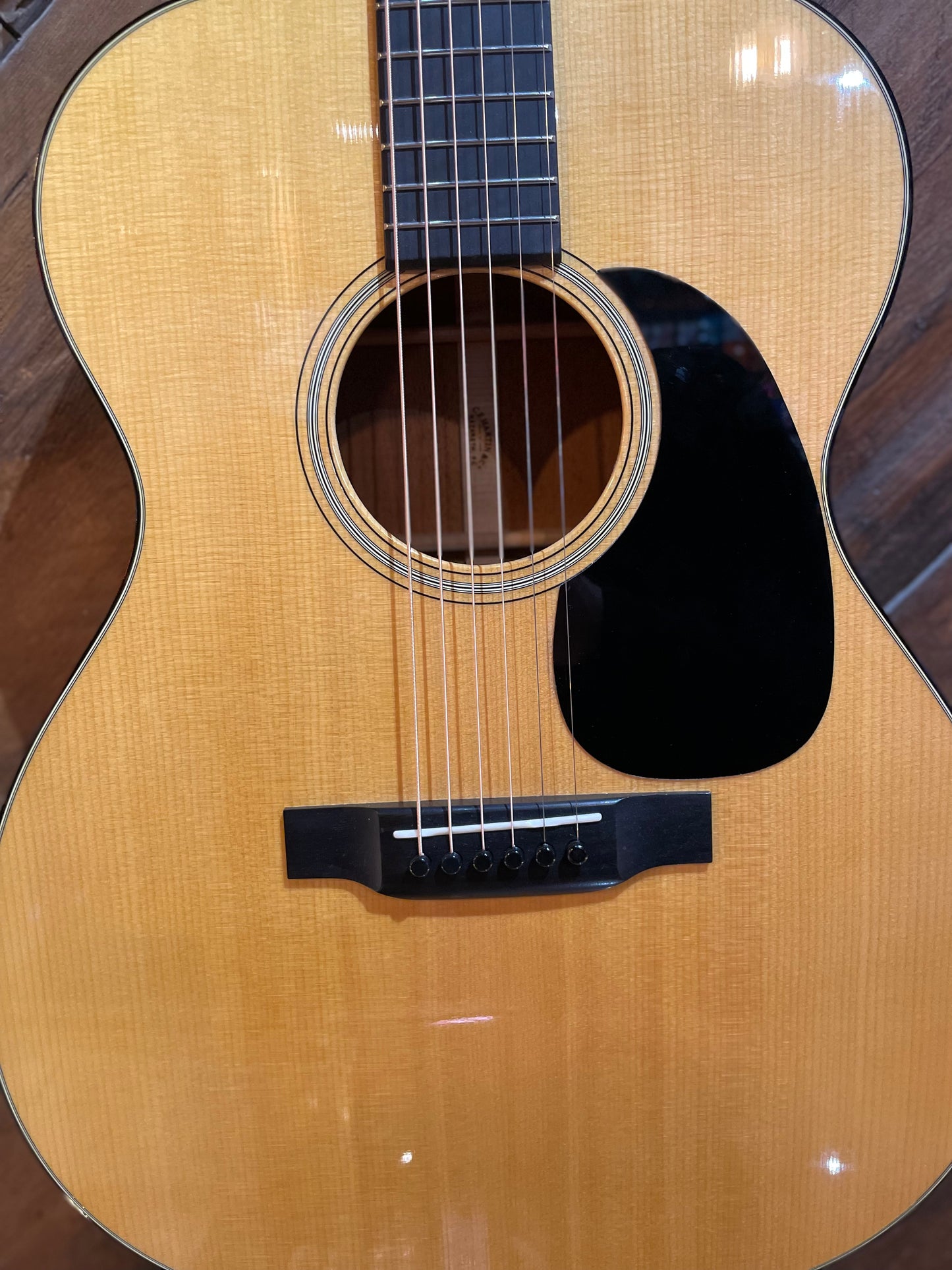 S/H 2021 Martin 000-18 Acoustic Guitar, Natural