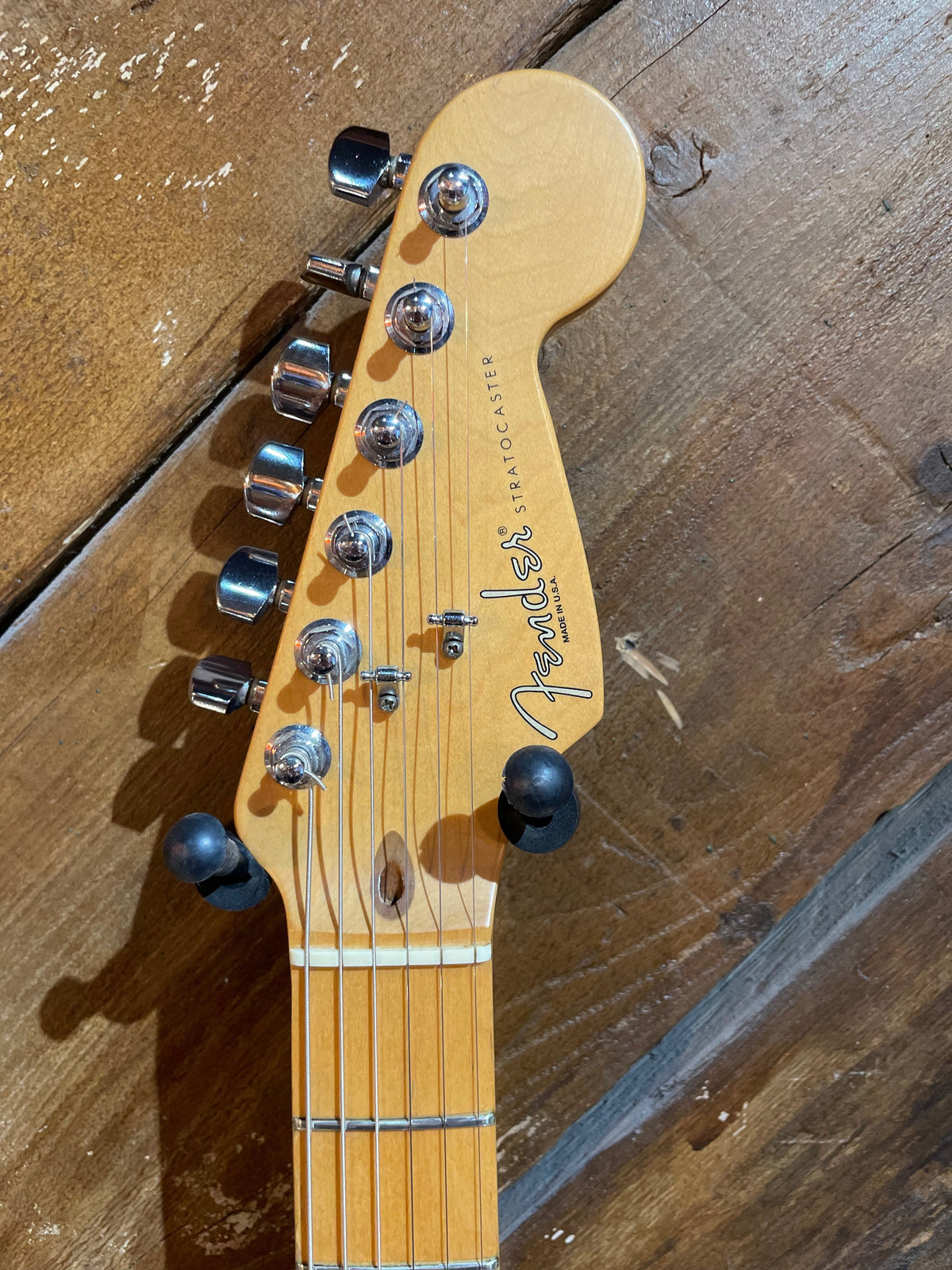 S/H 1999 Fender American Standard Stratocaster, Plum Purple Metallic