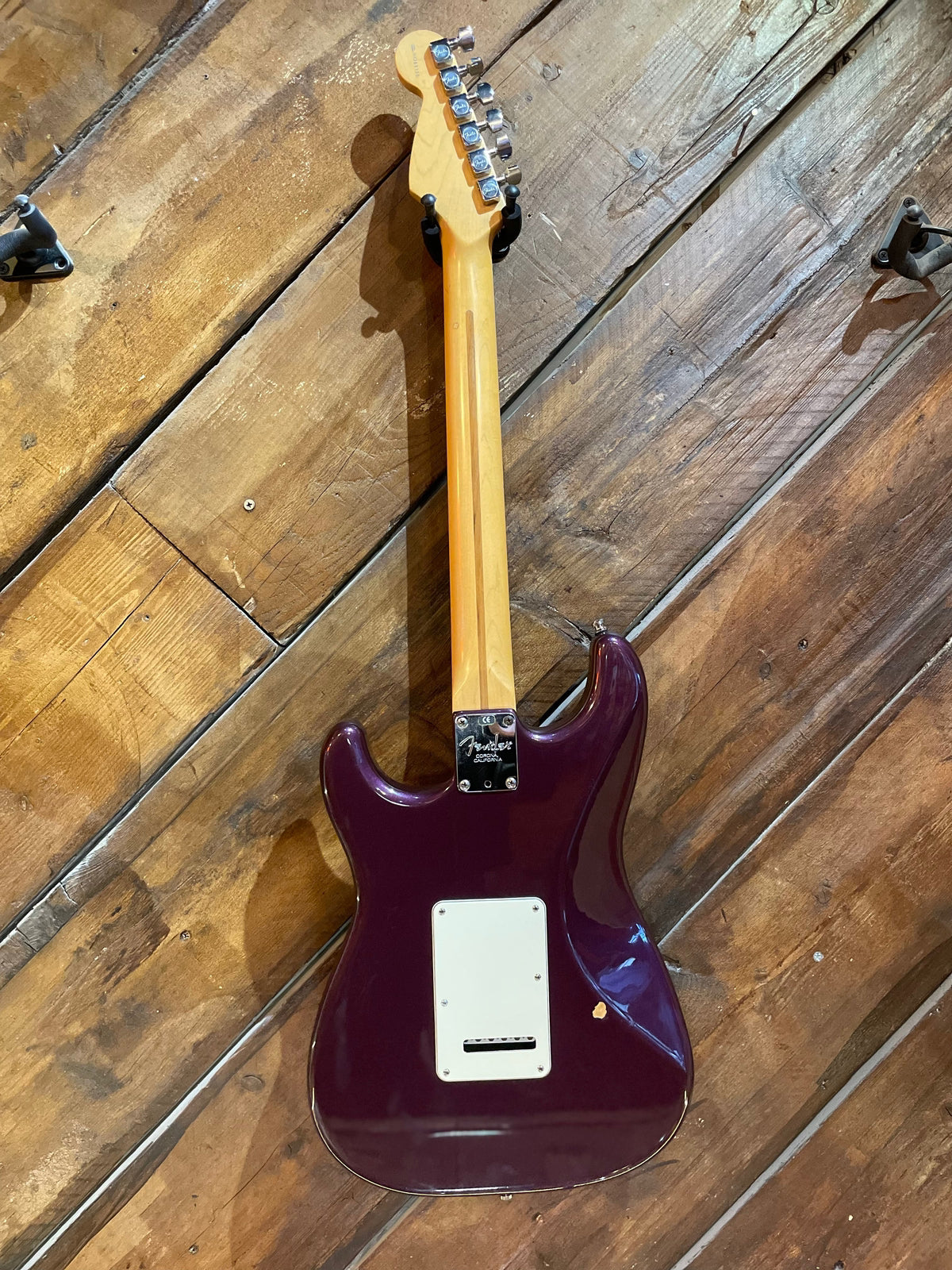 S/H 1999 Fender American Standard Stratocaster, Plum Purple Metallic