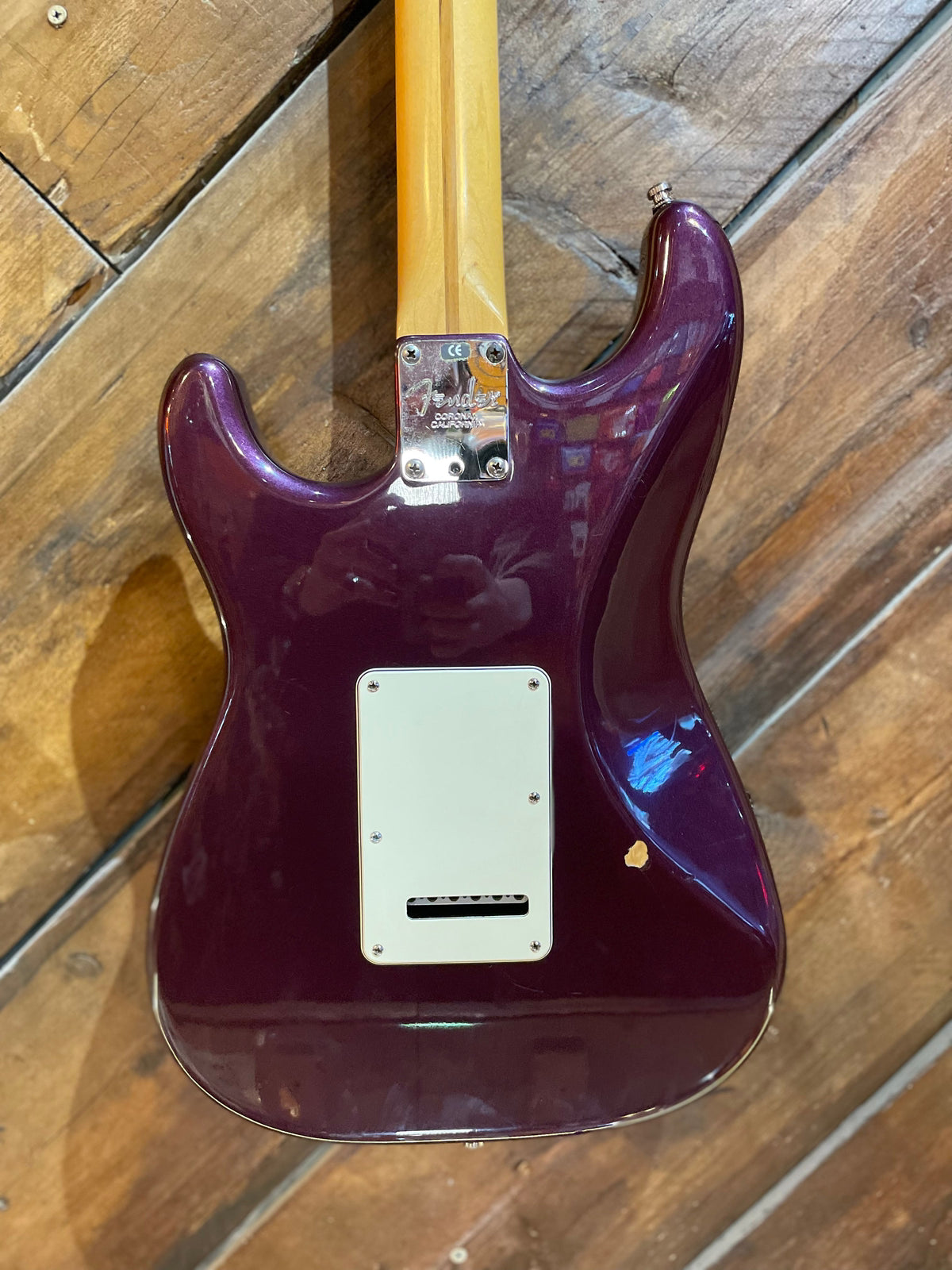 S/H 1999 Fender American Standard Stratocaster, Plum Purple Metallic