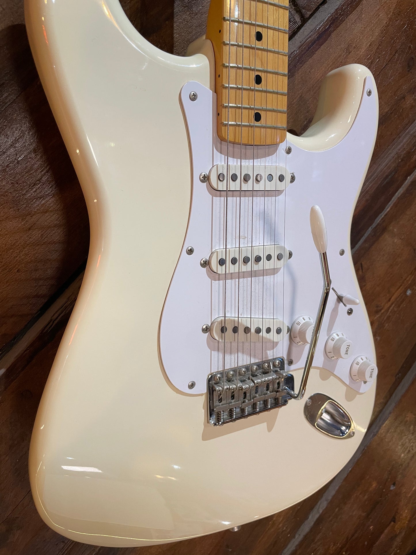 S/H 1987 Fender MIJ Stratocaster, Olympic White