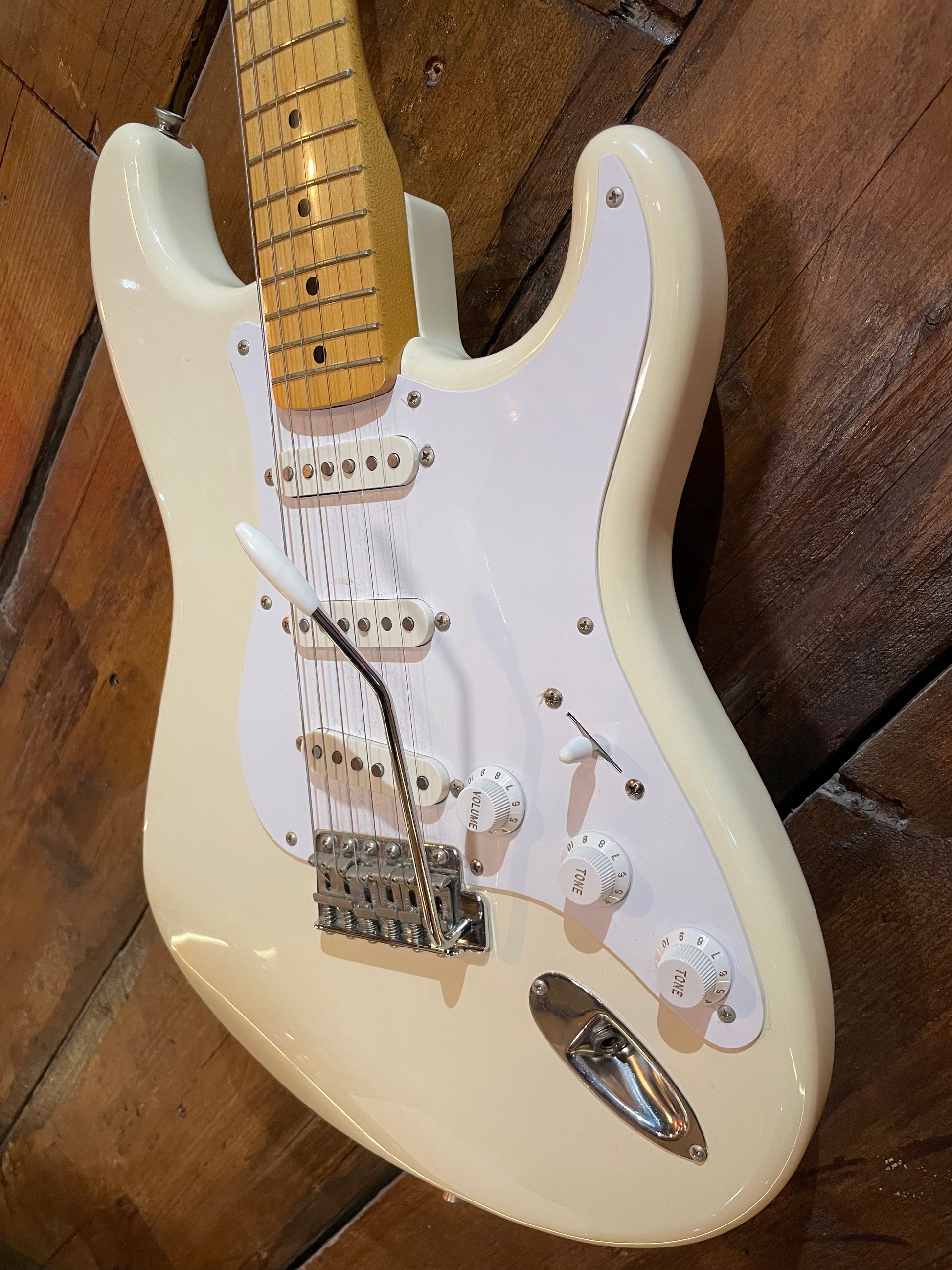 S/H 1987 Fender MIJ Stratocaster, Olympic White