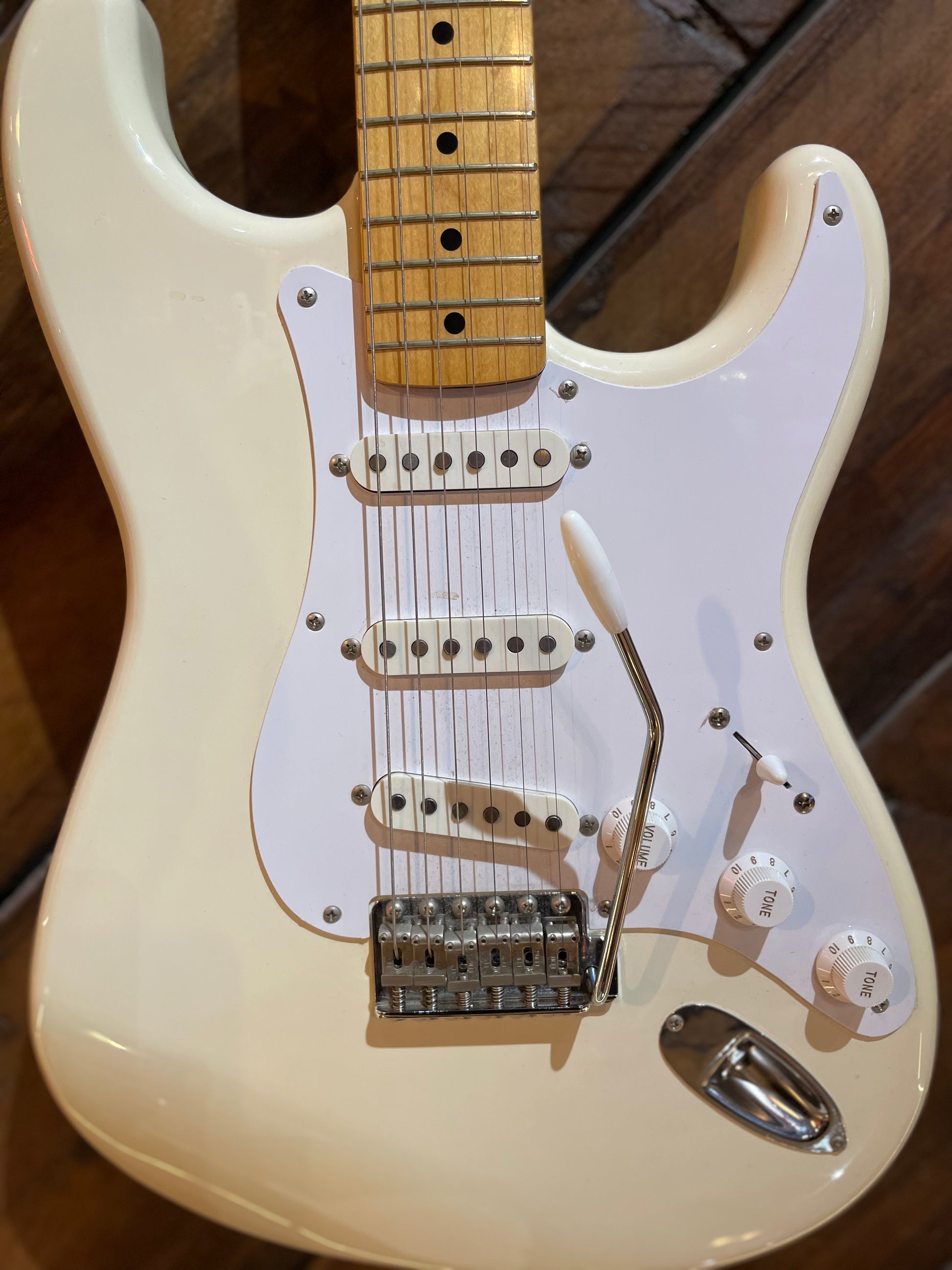 S/H 1987 Fender MIJ Stratocaster, Olympic White