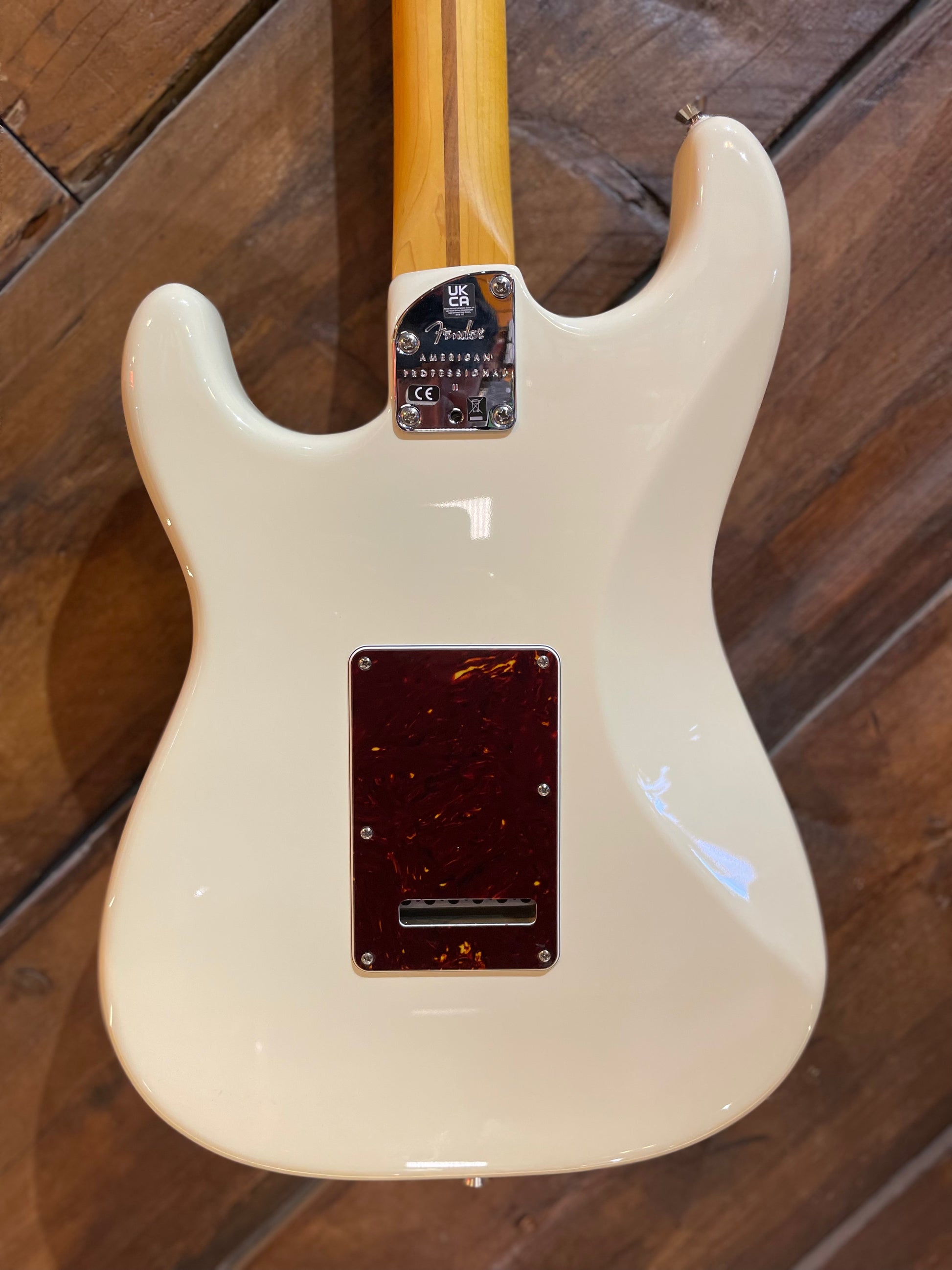 S/H 2022 Fender American Professional II Stratocaster, Olympic White