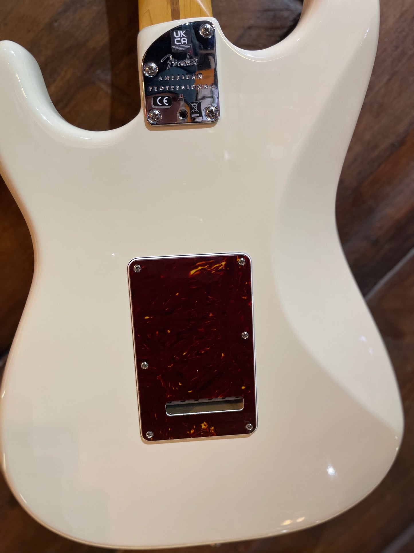 S/H 2022 Fender American Professional II Stratocaster, Olympic White