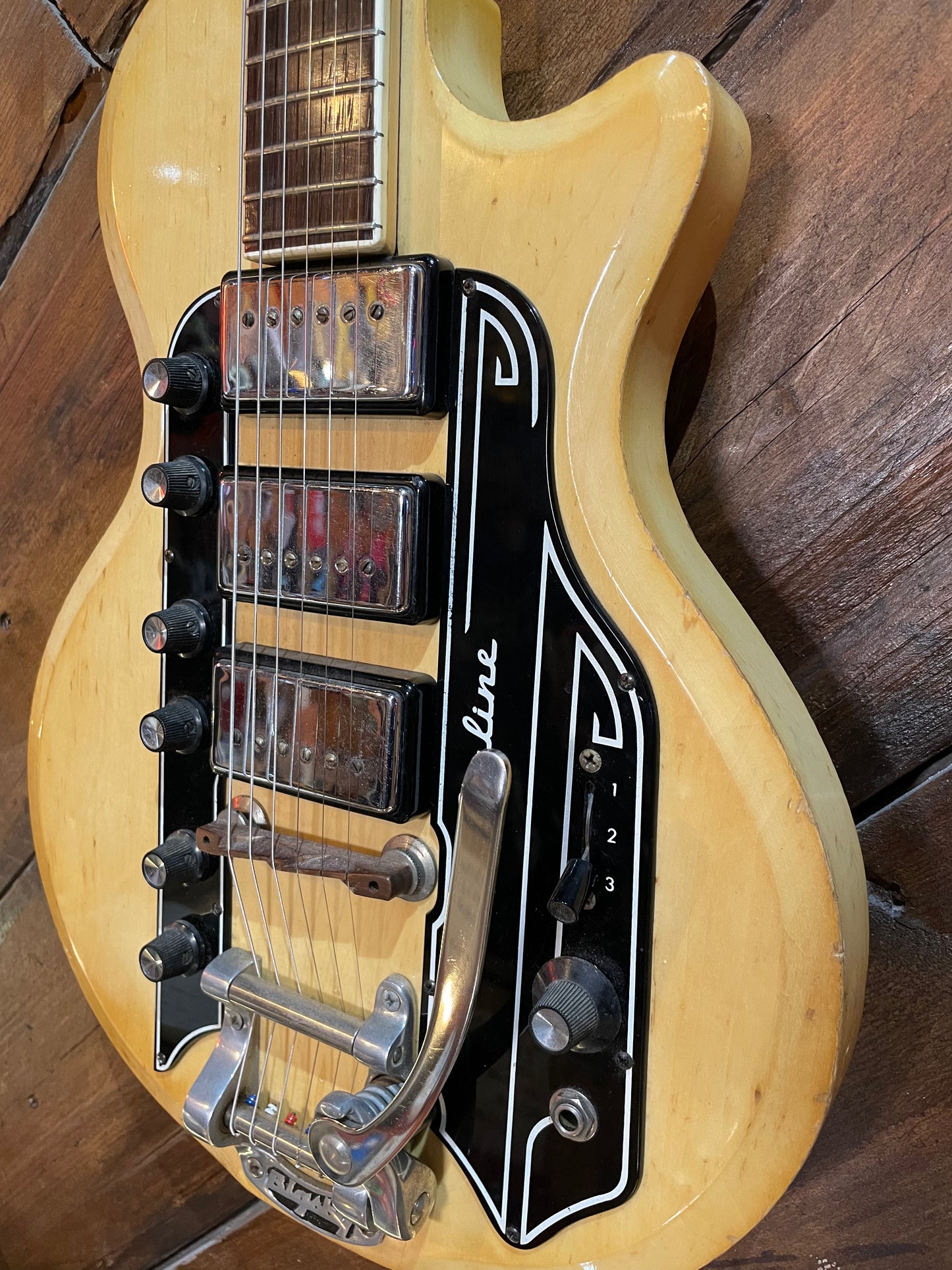 S/H 1959-60 Airline Town + Country Electric Guitar, Natural