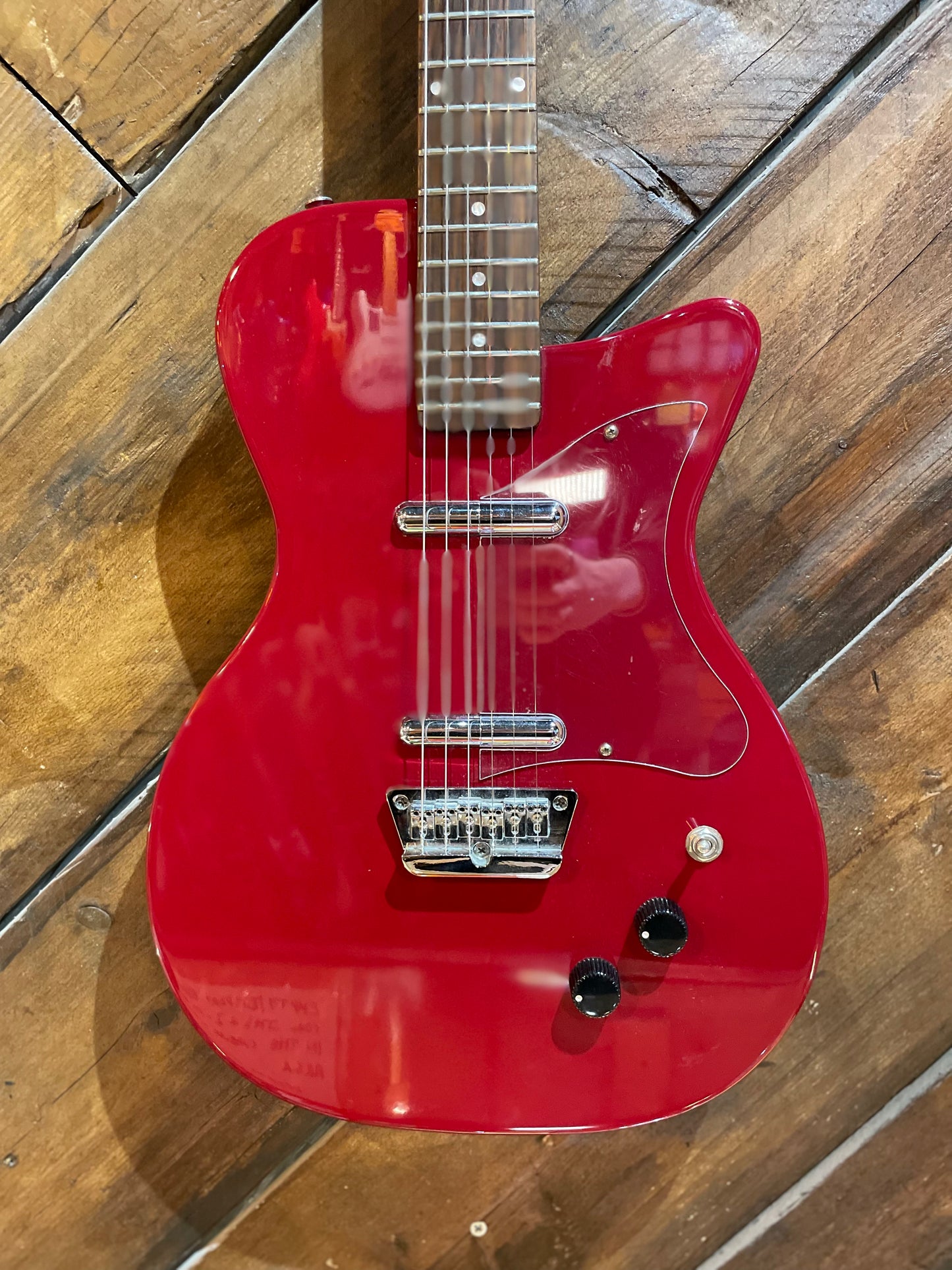 S/H Danelectro D56 Electric Guitar, Red