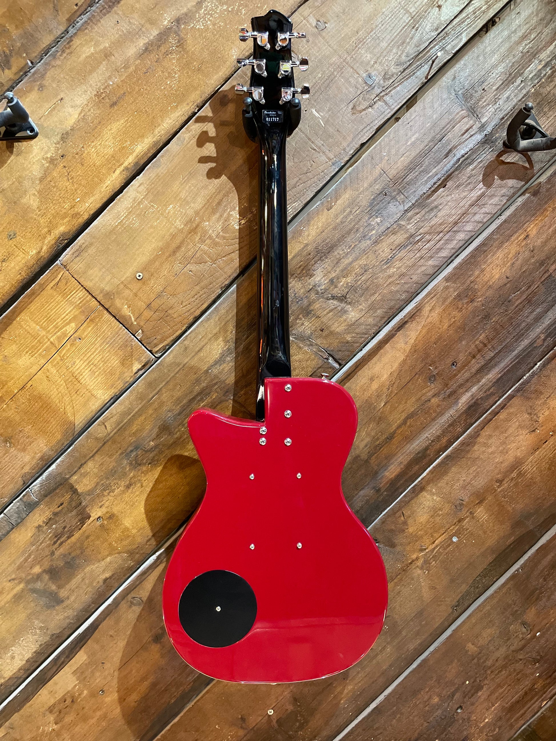 S/H Danelectro D56 Electric Guitar, Red