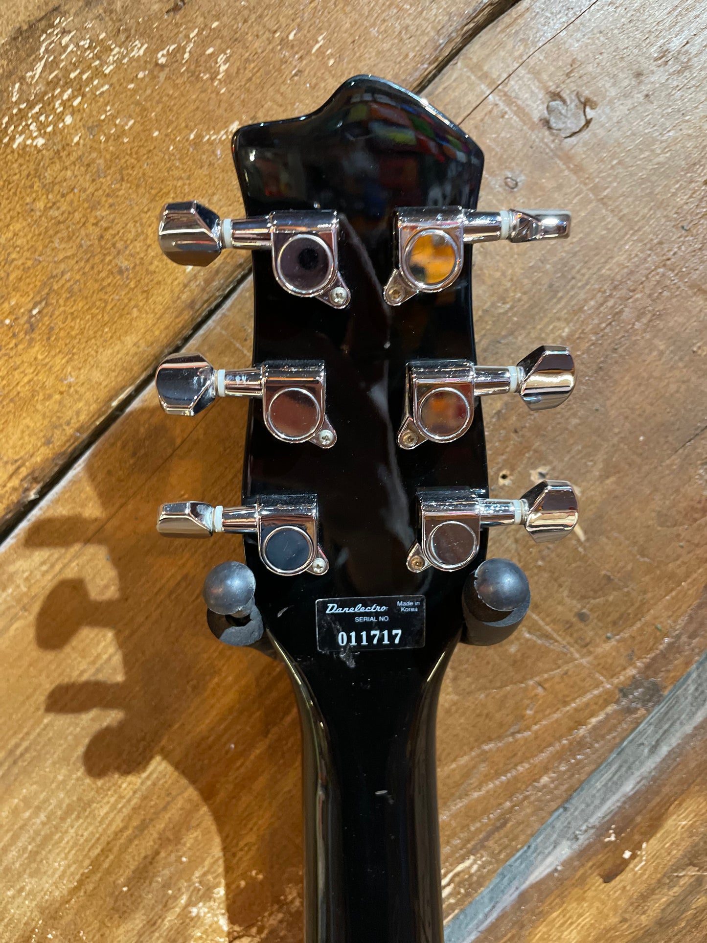 S/H Danelectro D56 Electric Guitar, Red