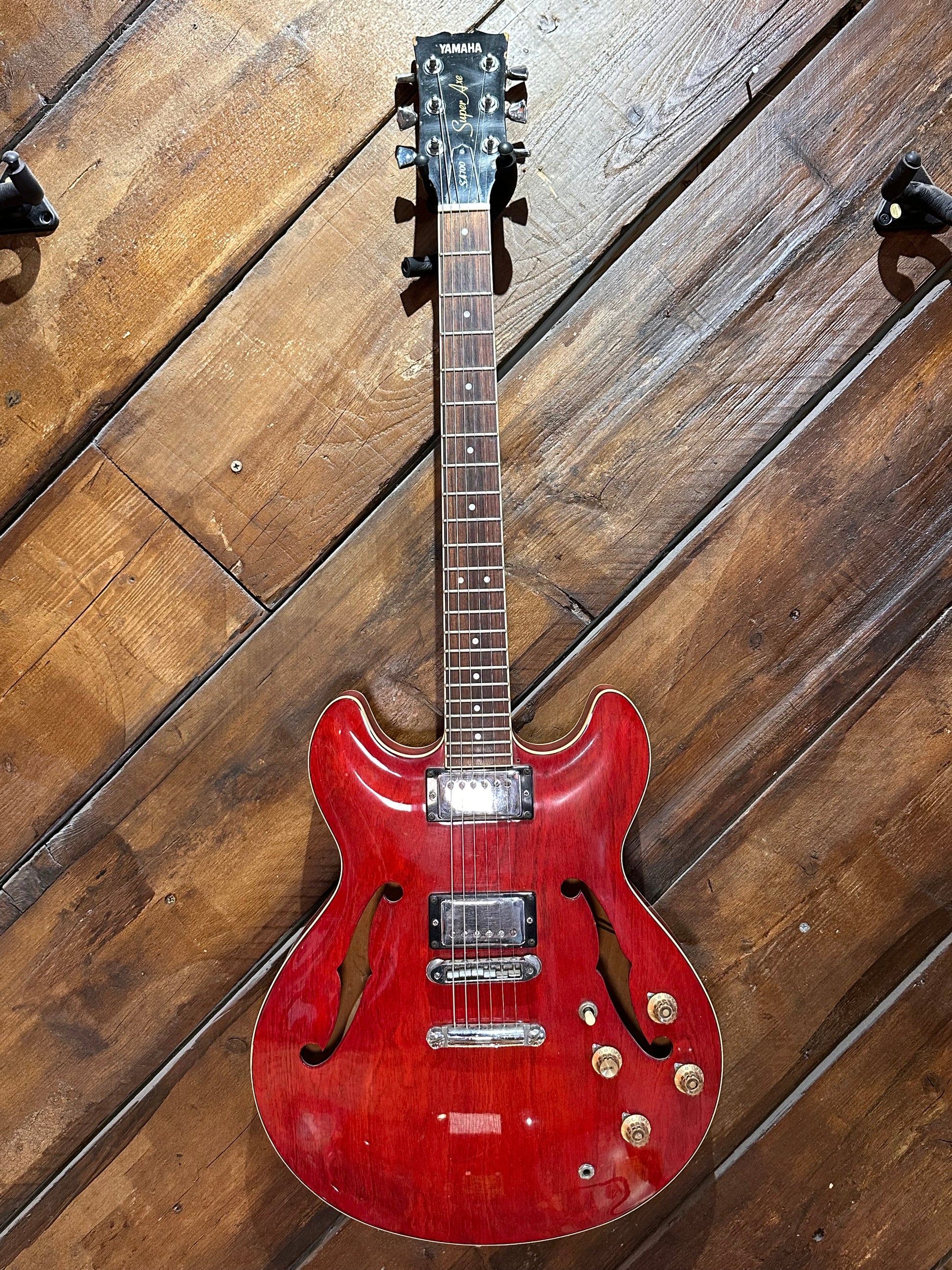 S/H 1979 Yamaha Super Axe SA700 Semi-Hollow Electric Guitar, Persimmon Red