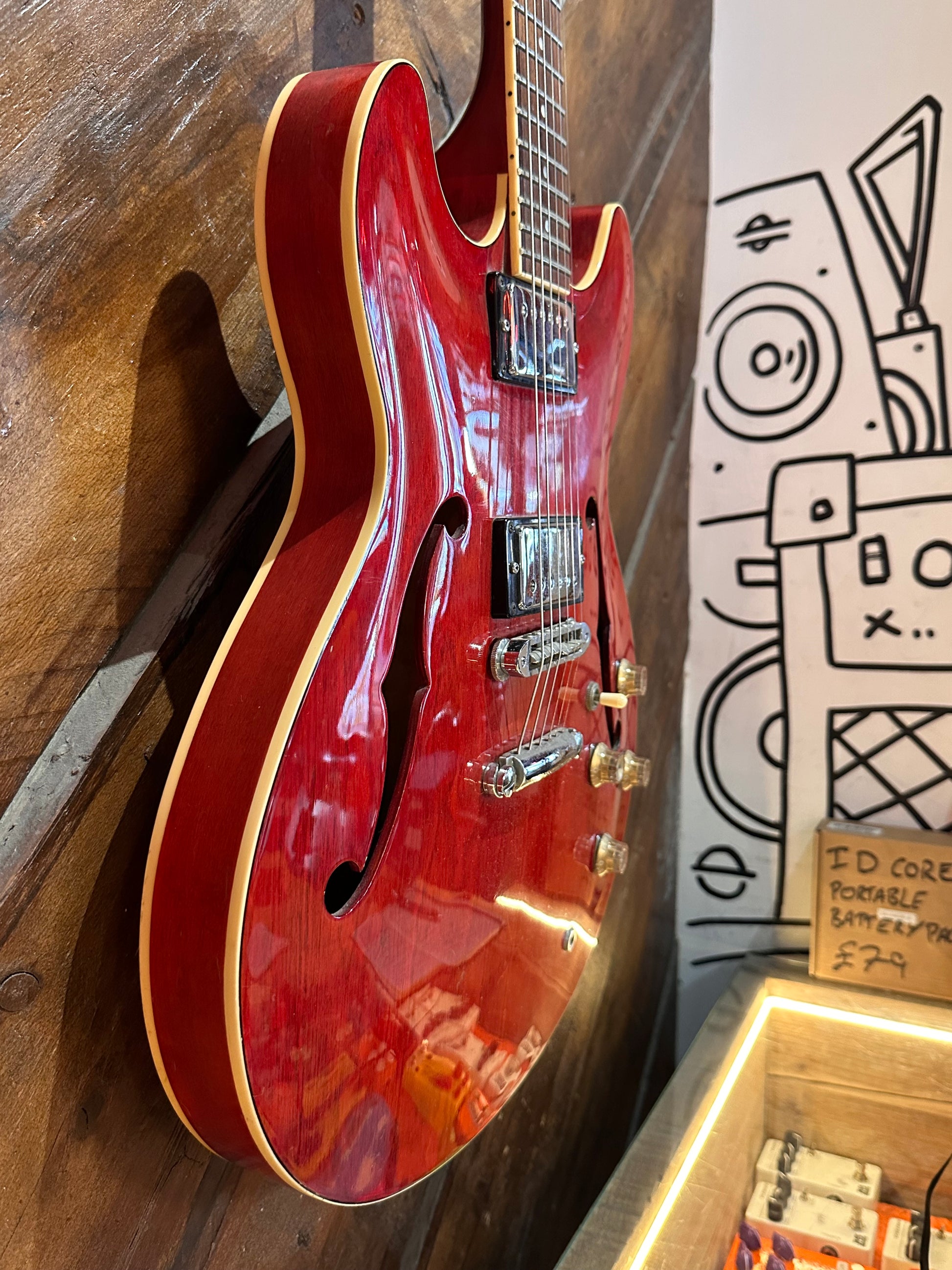 S/H 1979 Yamaha Super Axe SA700 Semi-Hollow Electric Guitar, Persimmon Red