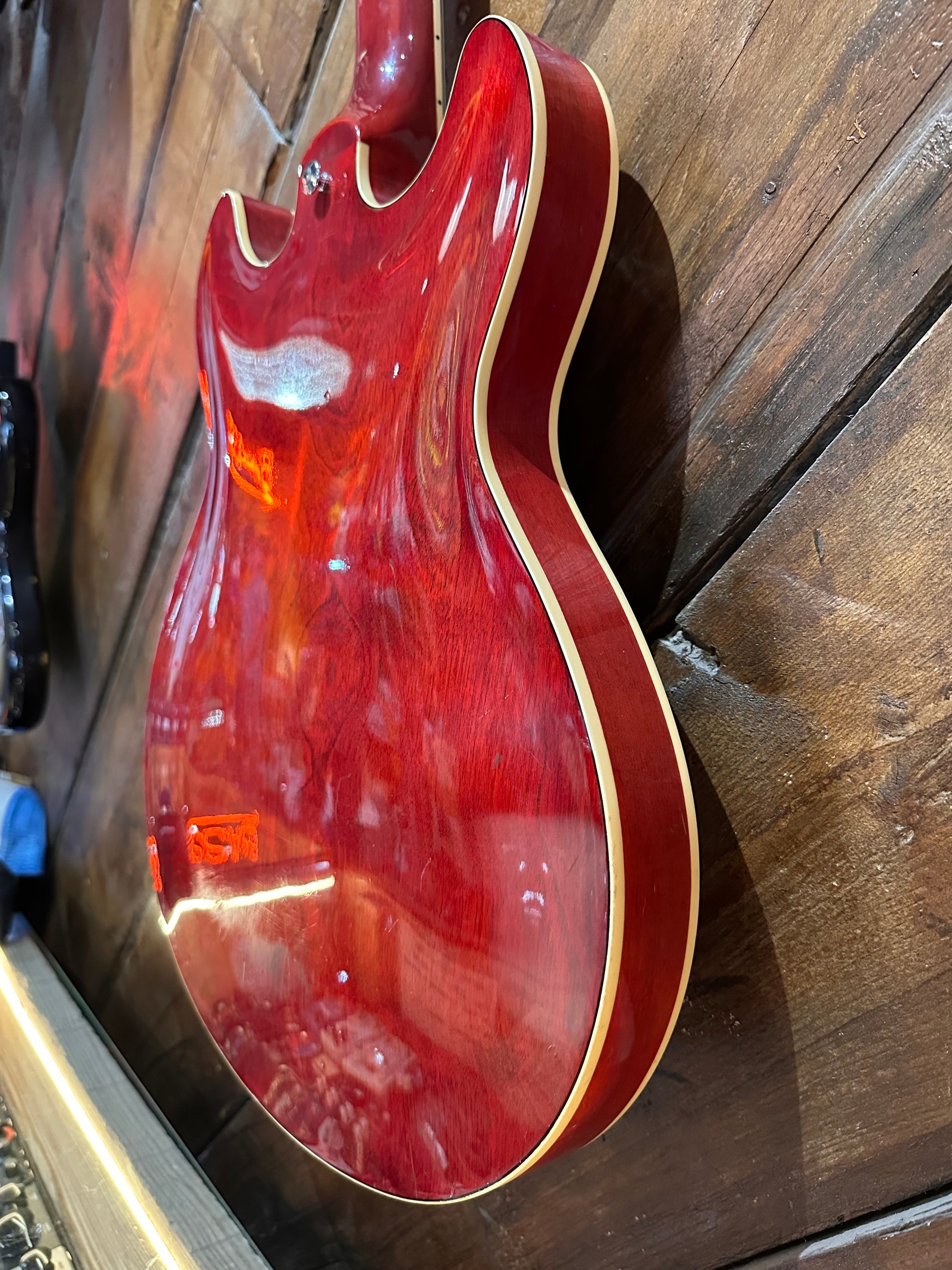 S/H 1979 Yamaha Super Axe SA700 Semi-Hollow Electric Guitar, Persimmon Red