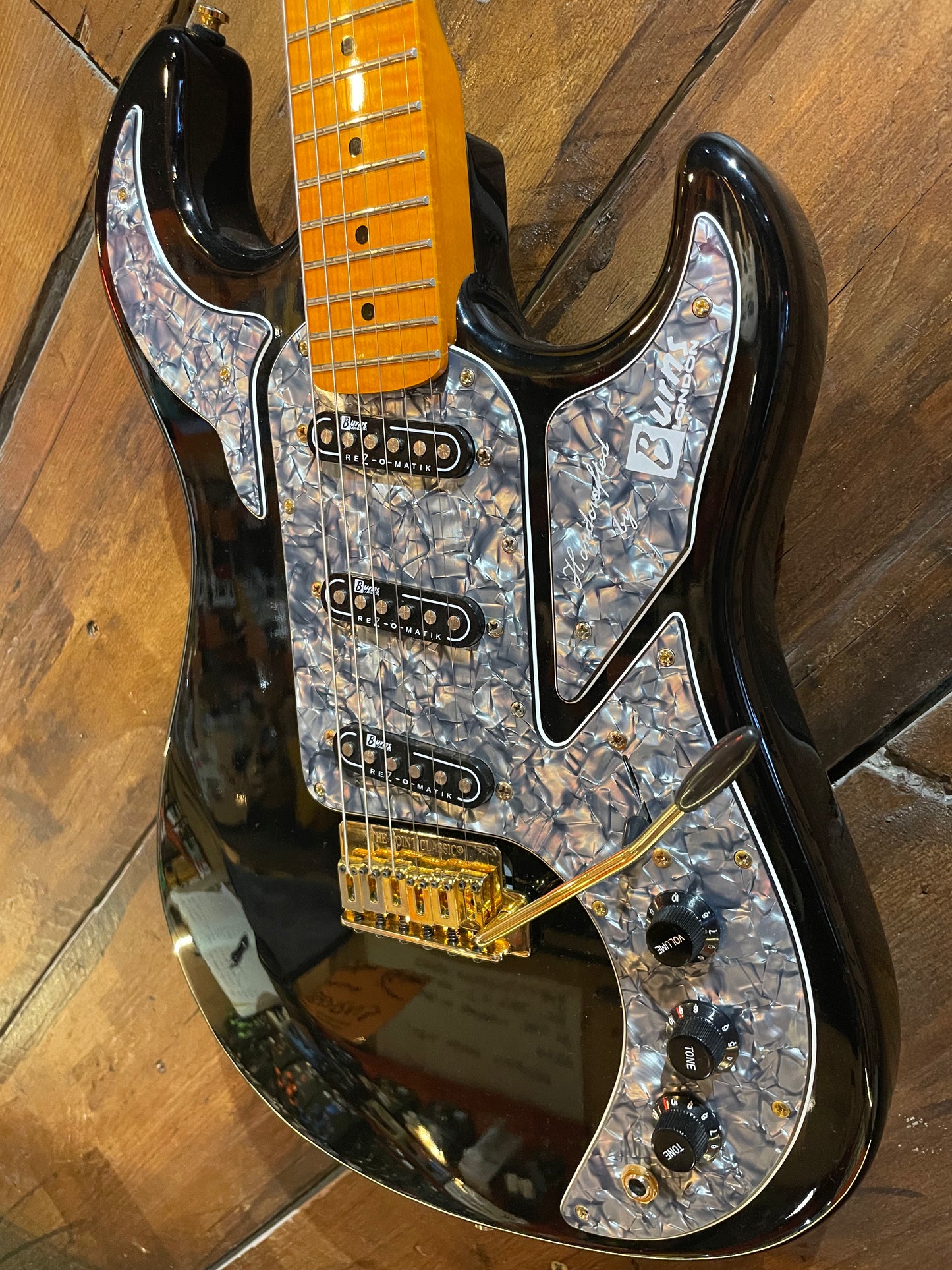 S/H Burns Marquee Electric Guitar, Black