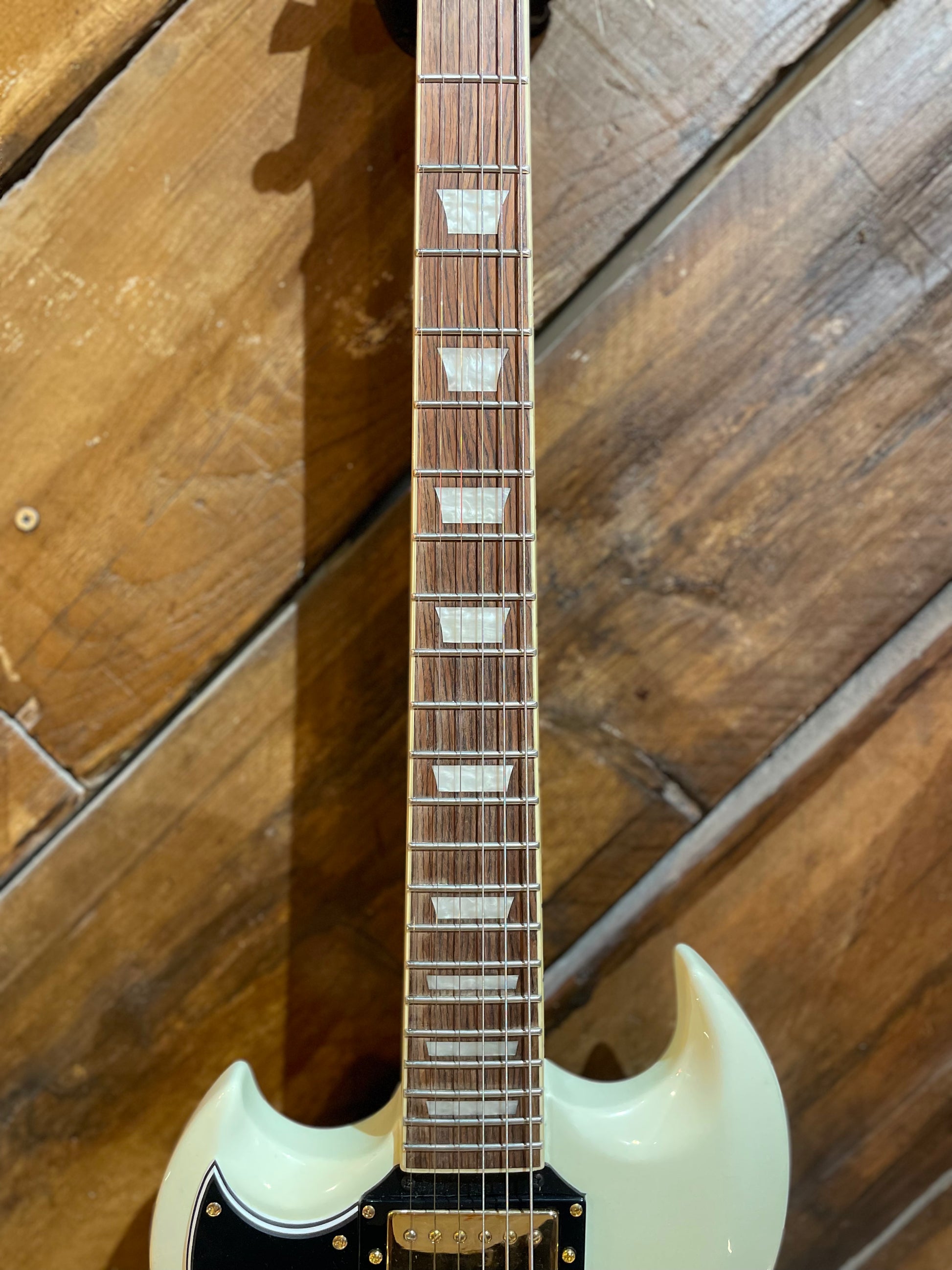 S/H Vintage VS6VW SG Replica Left Handed Electric Guitar, Alpine White